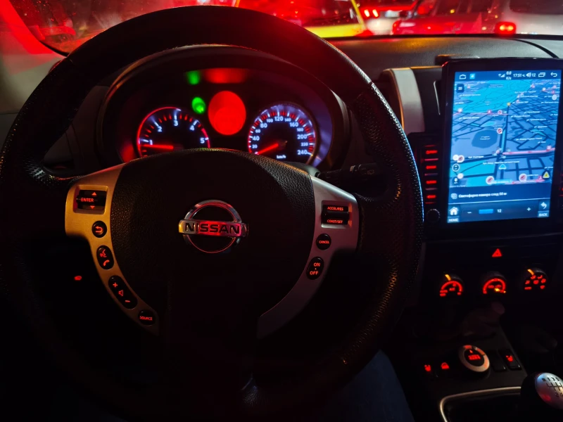 Nissan X-trail, снимка 7 - Автомобили и джипове - 52756226