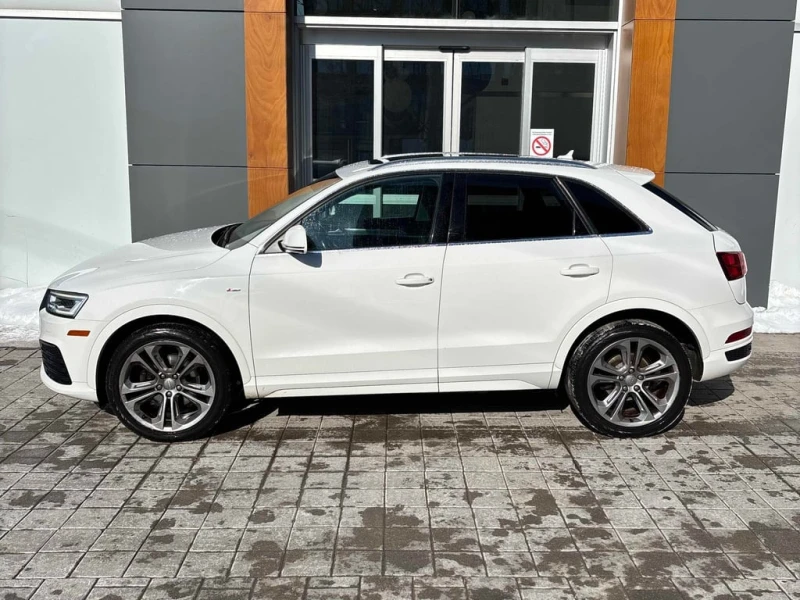 Audi Q3 Technik * CARFAX * ПОДГРЕВИ* ШИБИДАХ, снимка 2 - Автомобили и джипове - 53359974