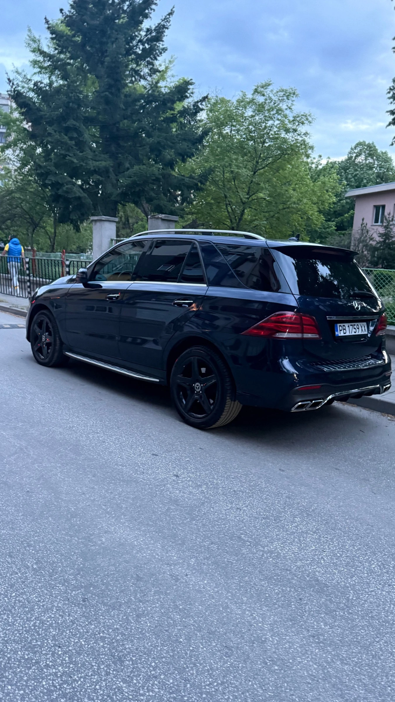 Mercedes-Benz GLE 400 4MATIC - изображение 4