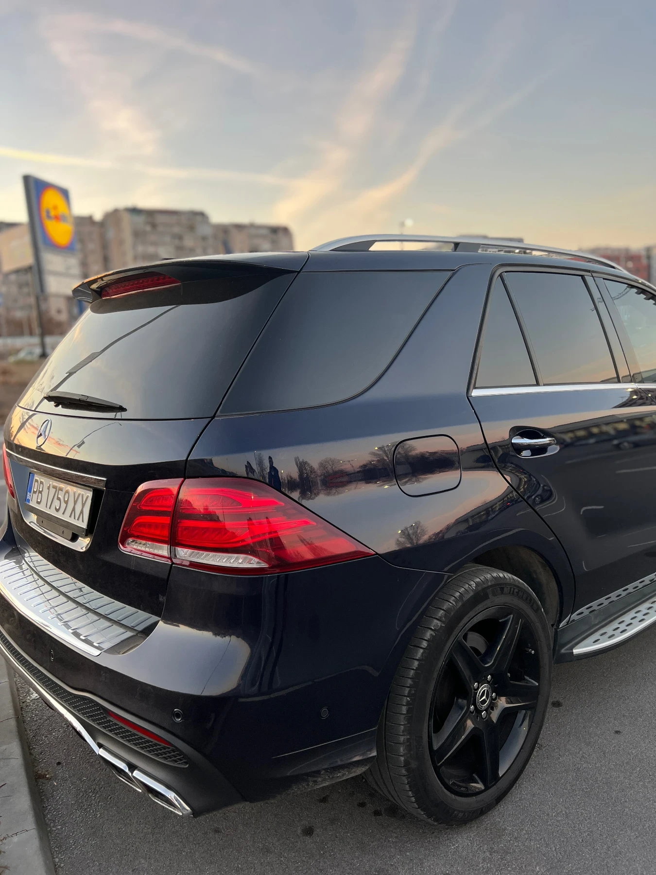 Mercedes-Benz GLE 400 4MATIC - изображение 8