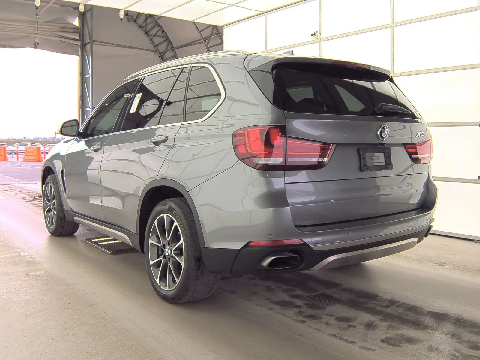 BMW X5 XDRIVE35I* KEYLESS* HARMAN* PANO* HEAD UP*  - изображение 6
