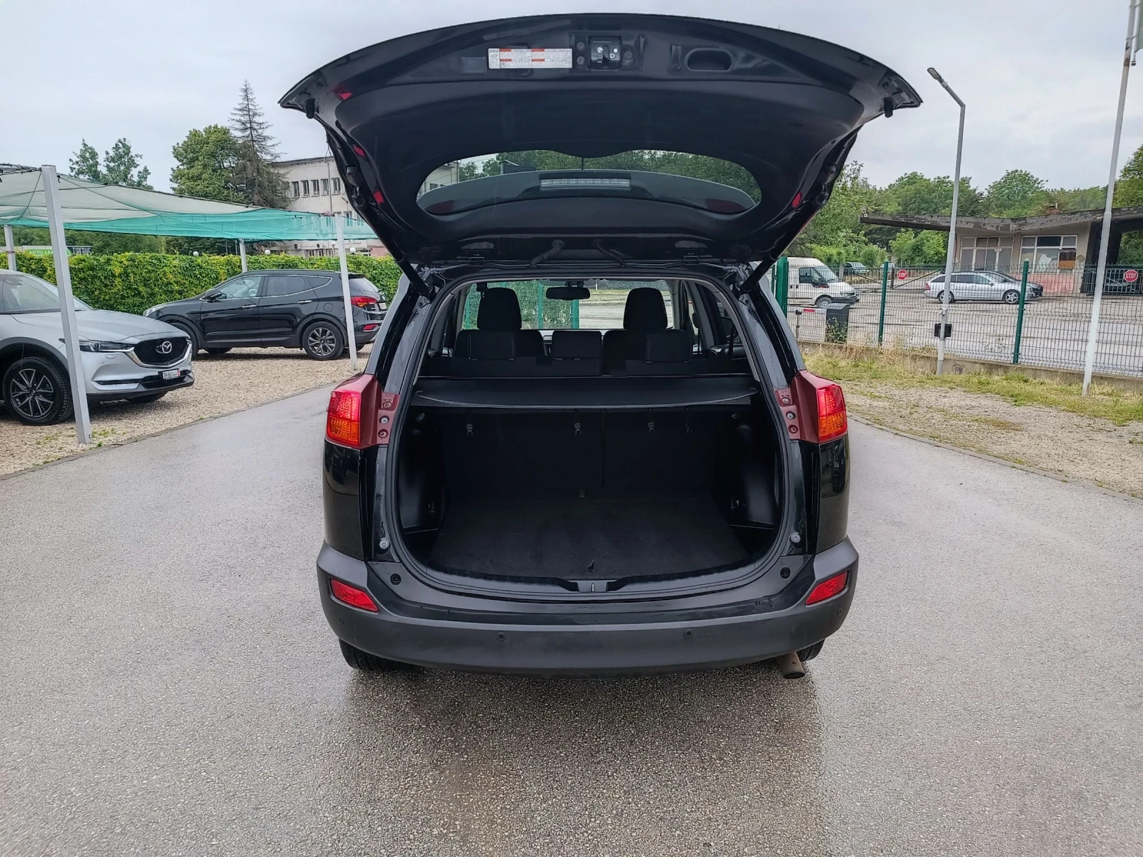 Toyota Rav4 2.0i-151кс-ШВЕЙЦАРИЯ-АВТОМАТ-4Х4-NAVI-Keyless - изображение 5