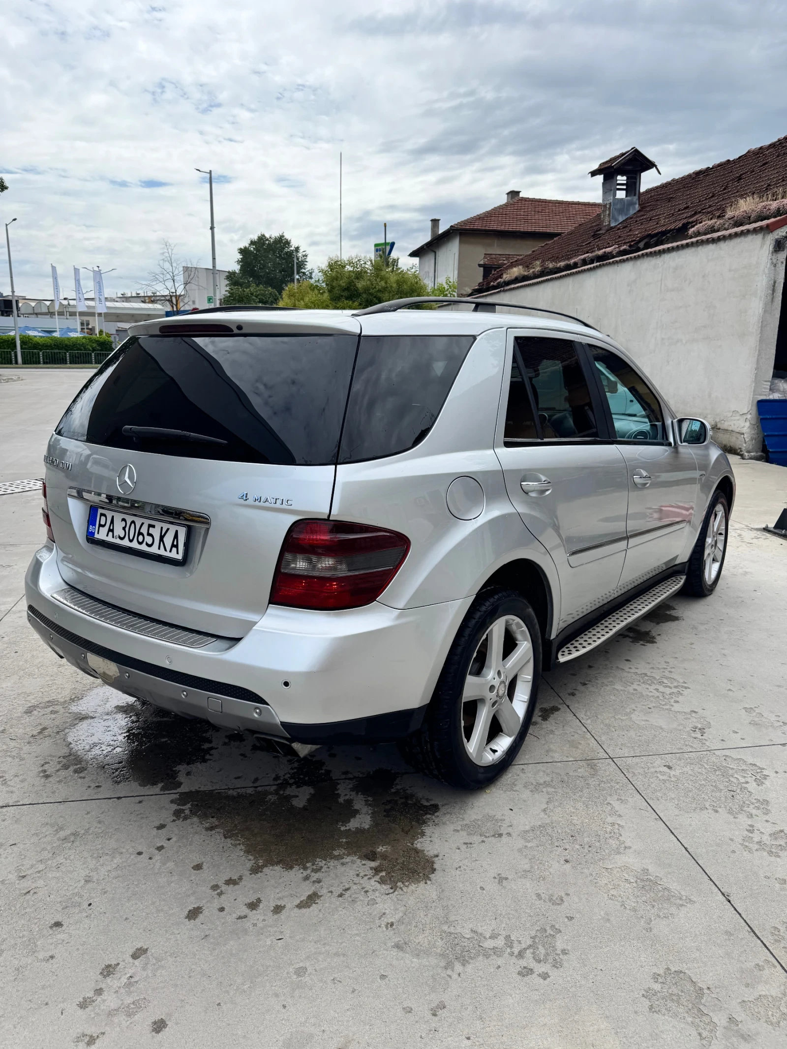Mercedes-Benz ML 320 Edition 10 - изображение 8
