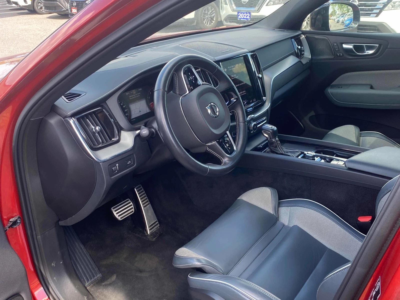 Volvo XC60 T6 R-Design CARFAX АВТО КРЕДИТ  - изображение 6