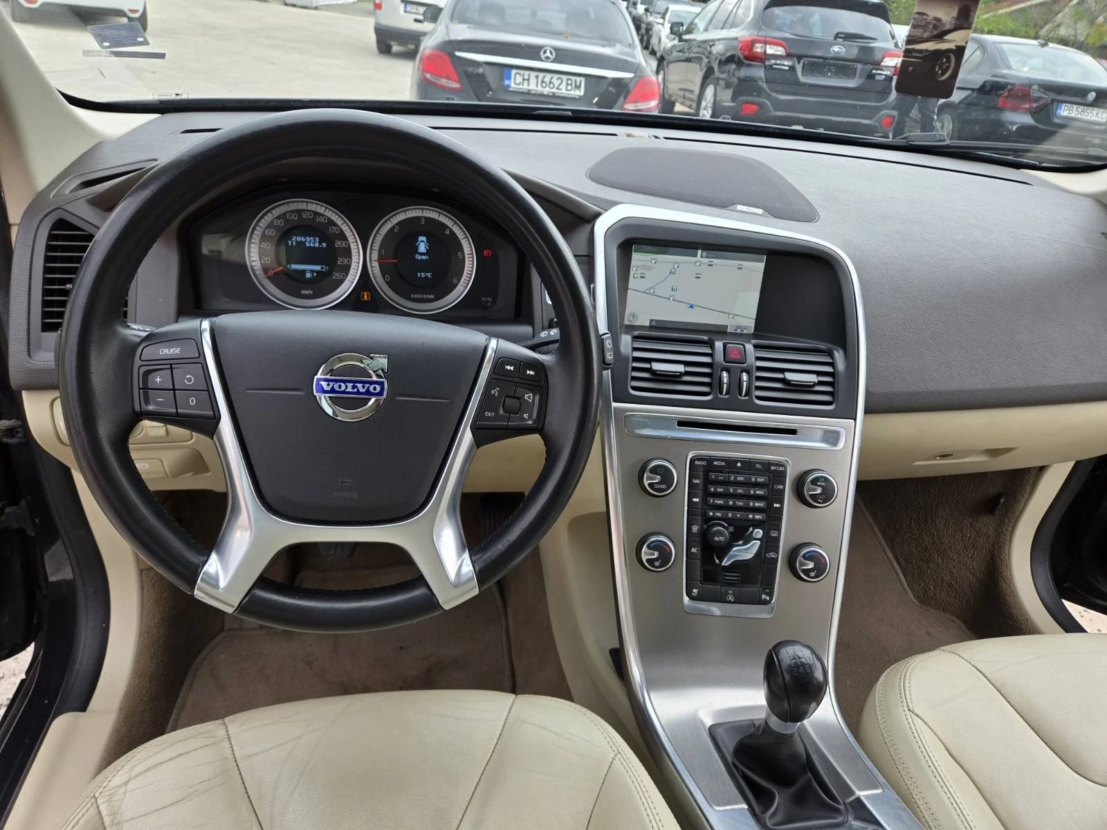 Volvo XC60 2.0 D3 Високо ниво на оборудване | Mobile.bg — изображение 15