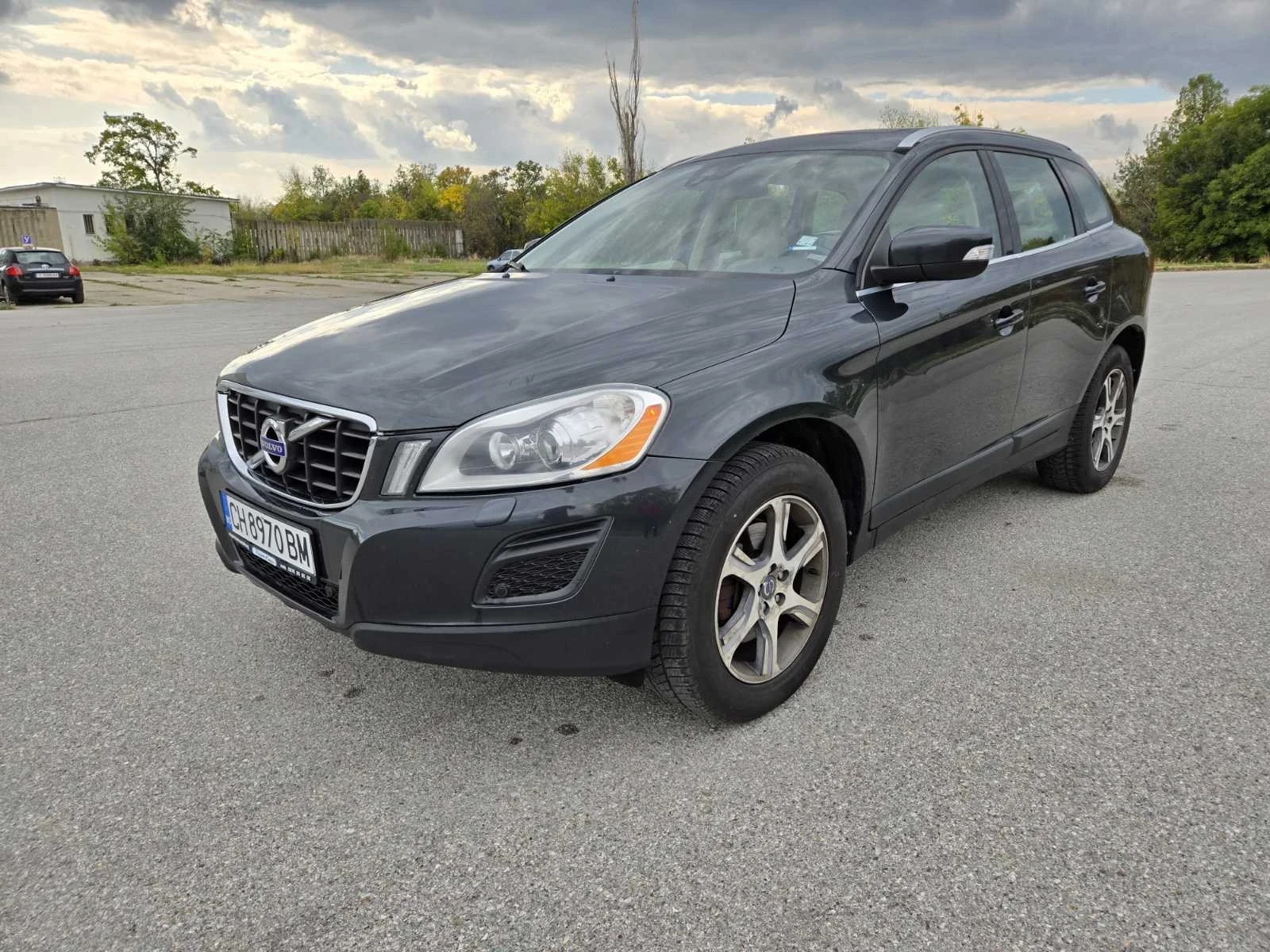 Volvo XC60 2.0 D3 Високо ниво на оборудване | Mobile.bg — изображение 3