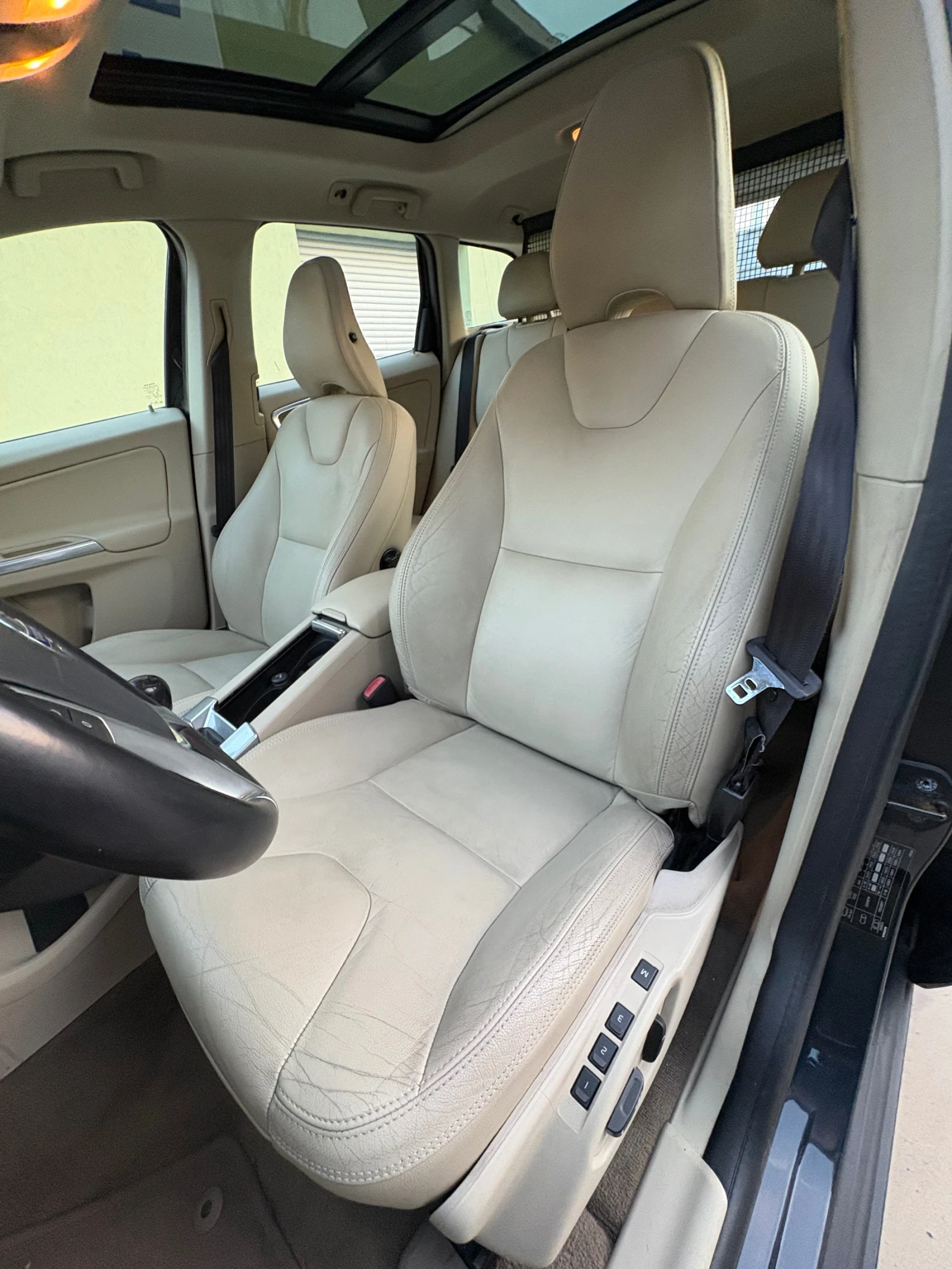 Volvo XC60 2.0 D3 Високо ниво на оборудване - изображение 8