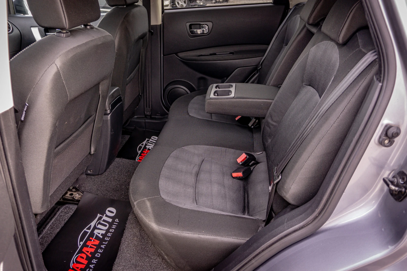 Nissan Qashqai 2.0i 4x4 AUTOMATIC � ��������! | Mobile.bg � ����������� 14