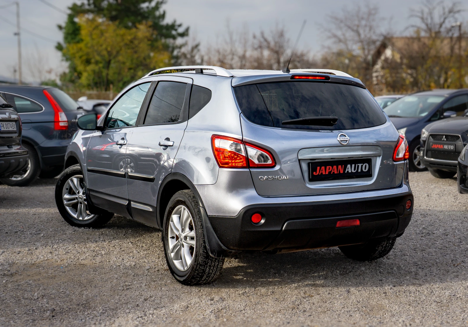 Nissan Qashqai 2.0i 4x4 AUTOMATIC С ГАРАНЦИЯ! - изображение 6