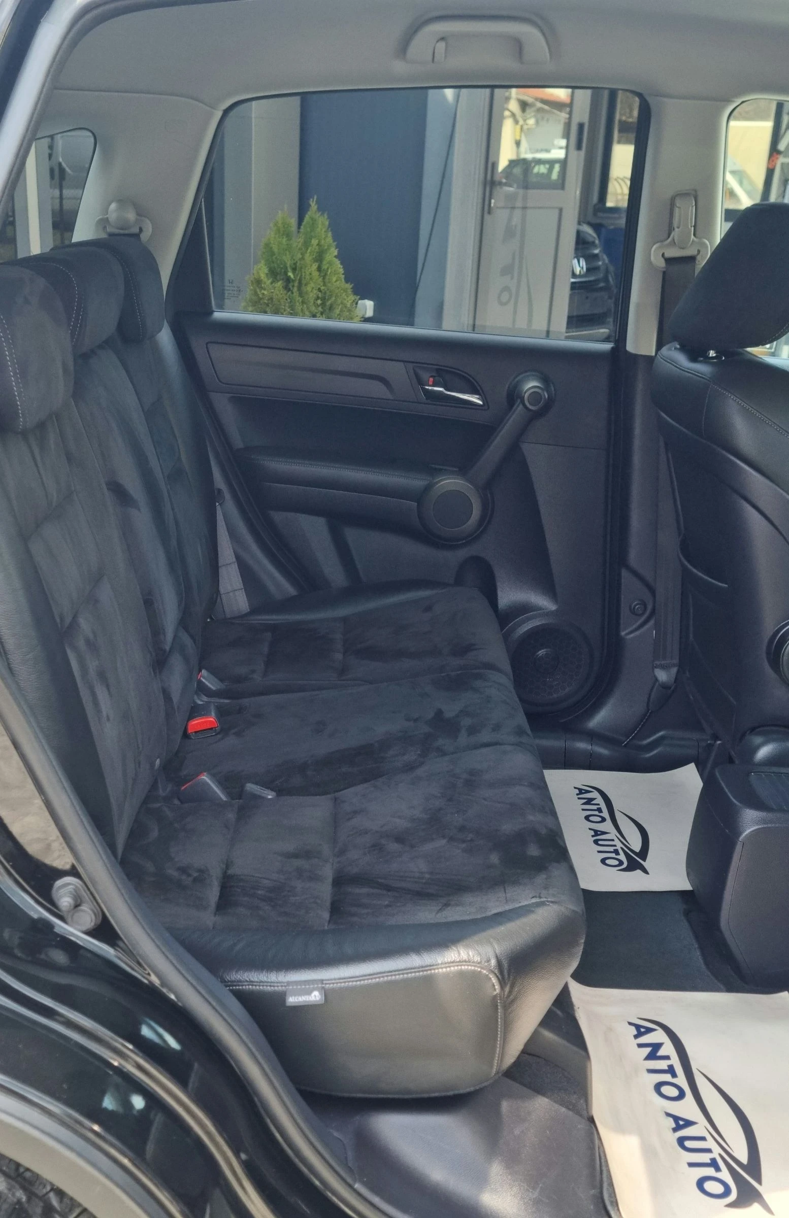 Honda Cr-v 2.0 i-VTEC 4x4  Пълна сервизна история от Хонда! , снимка 12 - Автомобили и джипове - 53705296