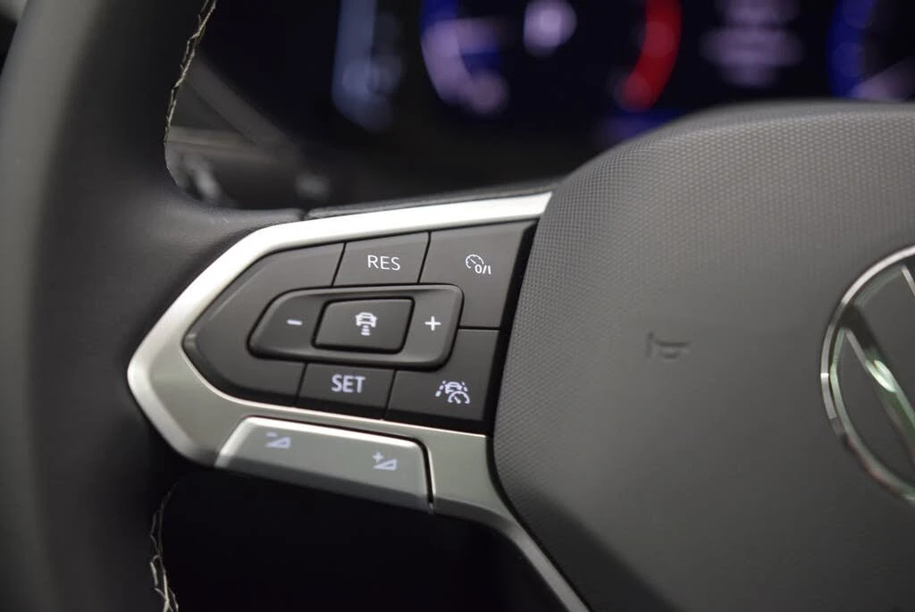 VW Taos Highline 4Motion* АвтоКредит* (Цена до БГ) , снимка 10 - Автомобили и джипове - 53886449