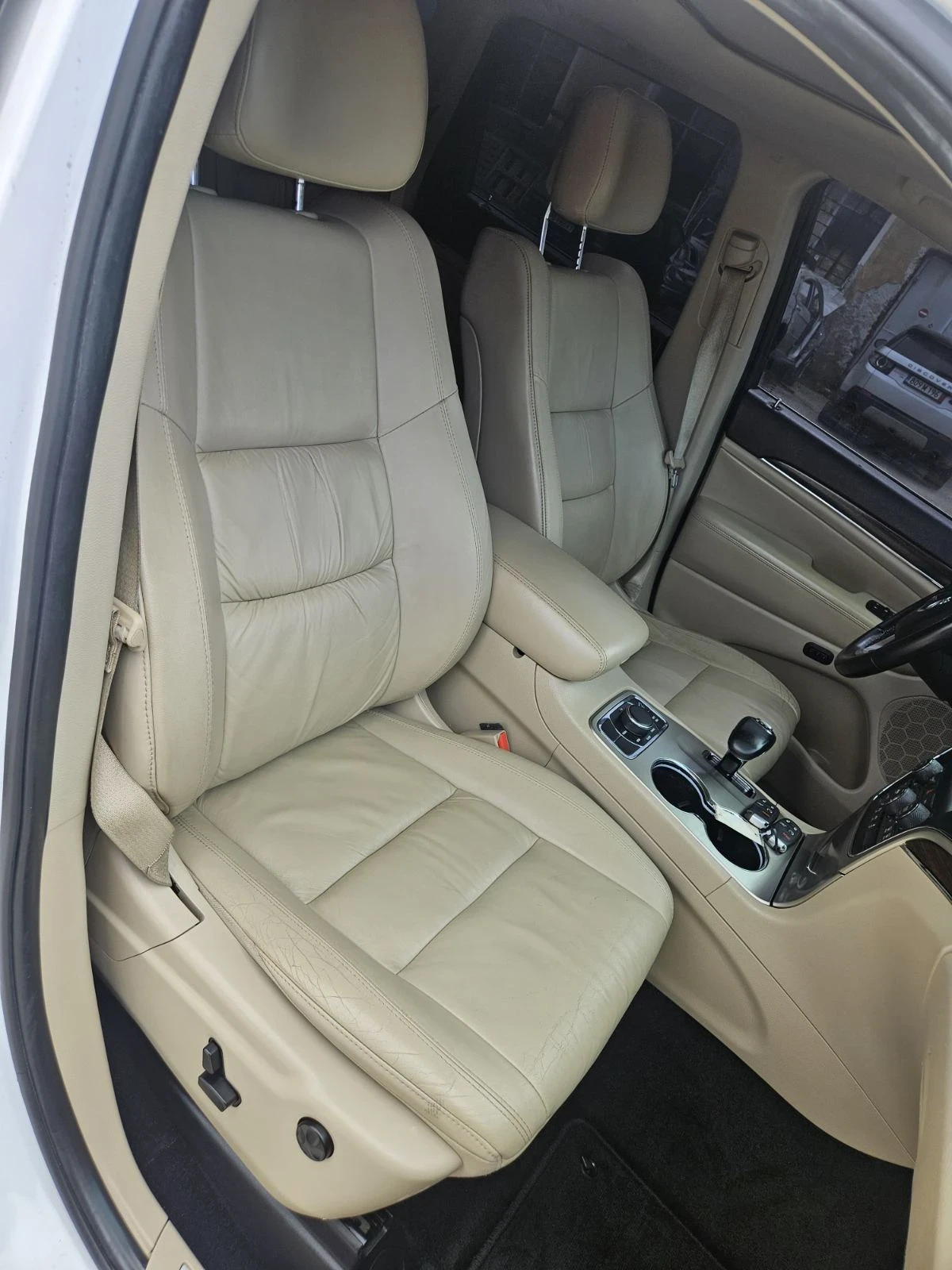 Jeep Grand cherokee 5.7 HEMI LIMITED , снимка 14 - Автомобили и джипове - 54044097