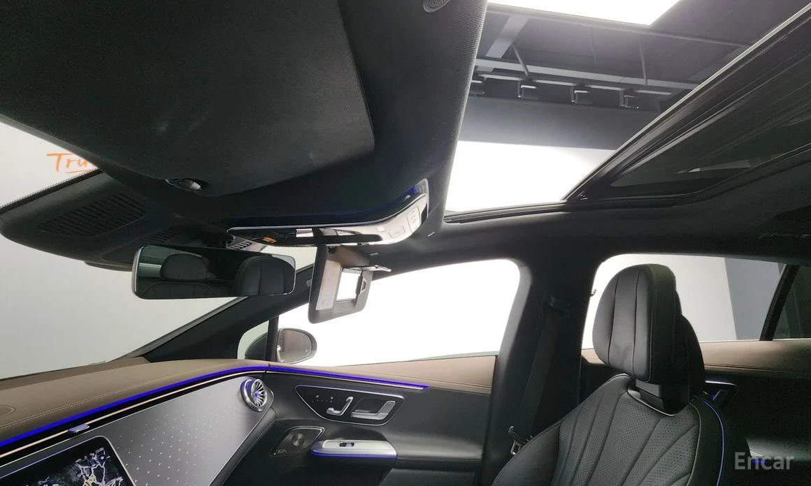 Mercedes-Benz EQE * EQ350+ * КОЖА* ПОДГРЕВ* BURMESTER* ШИБИДАХ* KEYL, снимка 16 - Автомобили и джипове - 54060786