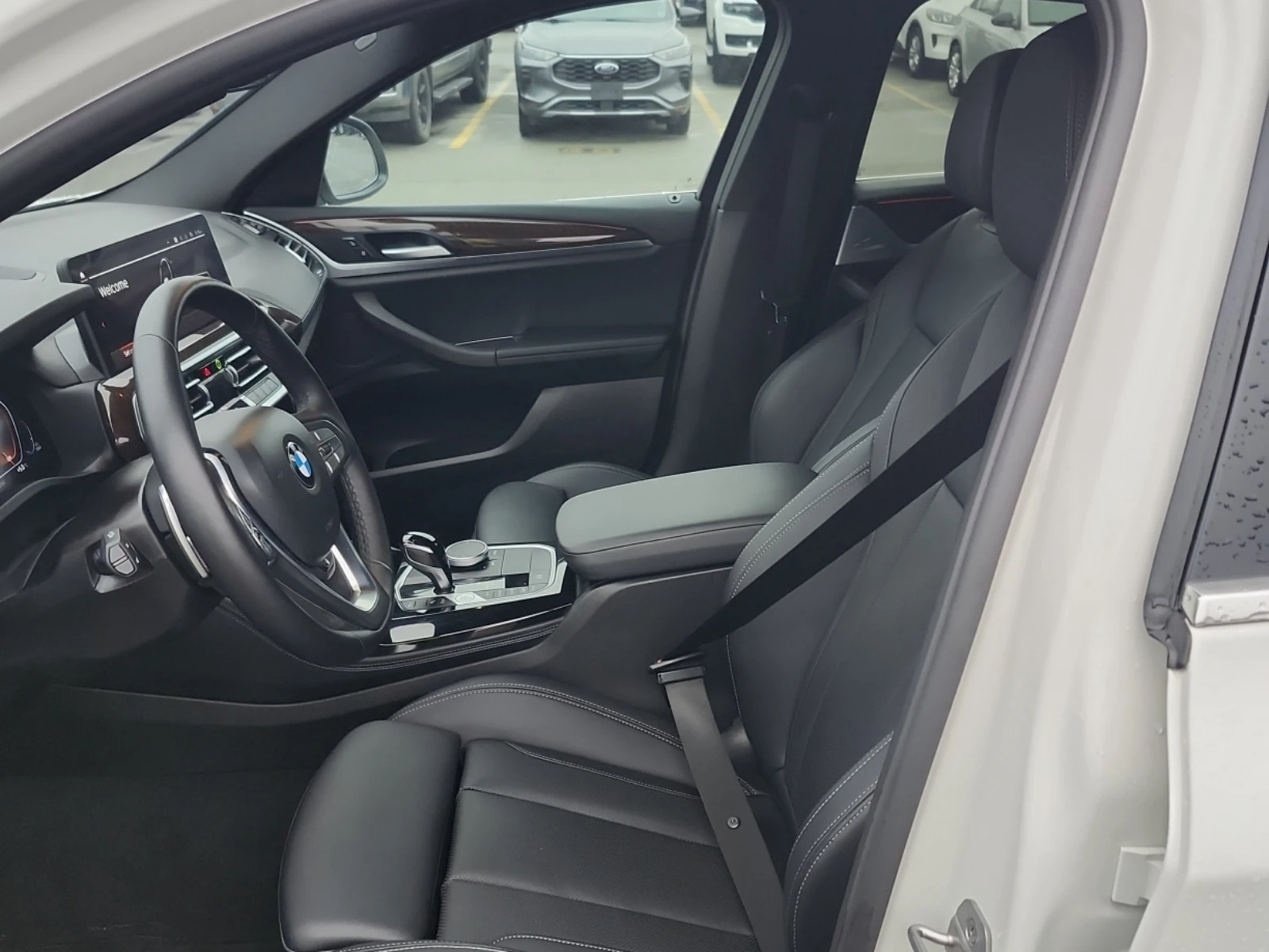 BMW X4 * * CARFAX * * АВТО КРЕДИТ * * , снимка 5 - Автомобили и джипове - 54070397