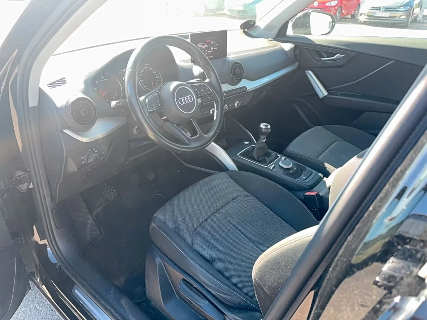 Audi Q2 1.6d Sport 116ps DK, снимка 5 - Автомобили и джипове - 54161120