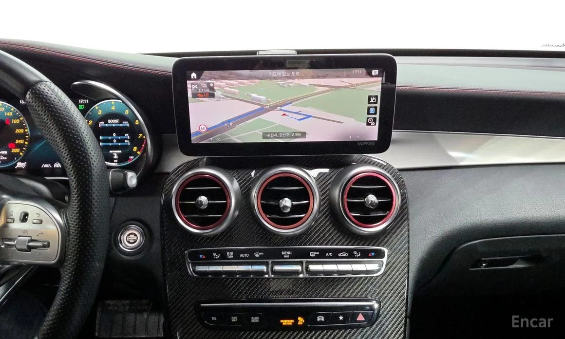 Mercedes-Benz GLC 43 AMG 4MATIC* DIGITAL* BURMESTER* 360 CAM* HEAD-UP* , снимка 12 - Автомобили и джипове - 54168352