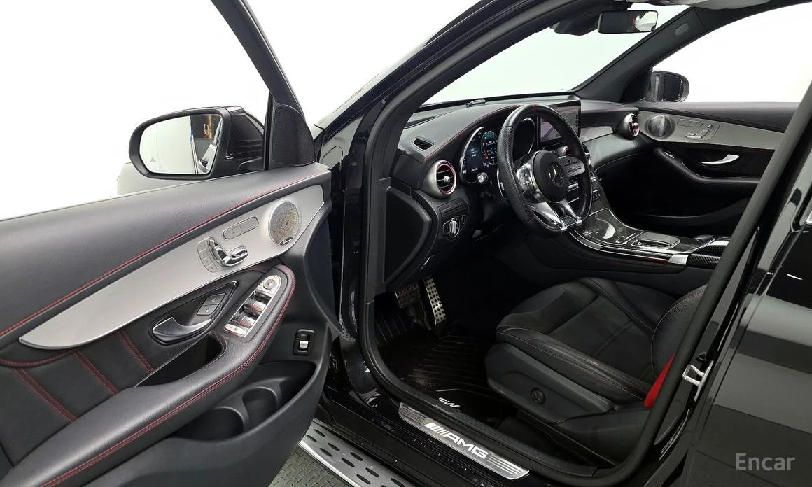 Mercedes-Benz GLC 43 AMG 4MATIC* DIGITAL* BURMESTER* 360 CAM* HEAD-UP* , снимка 6 - Автомобили и джипове - 54168352