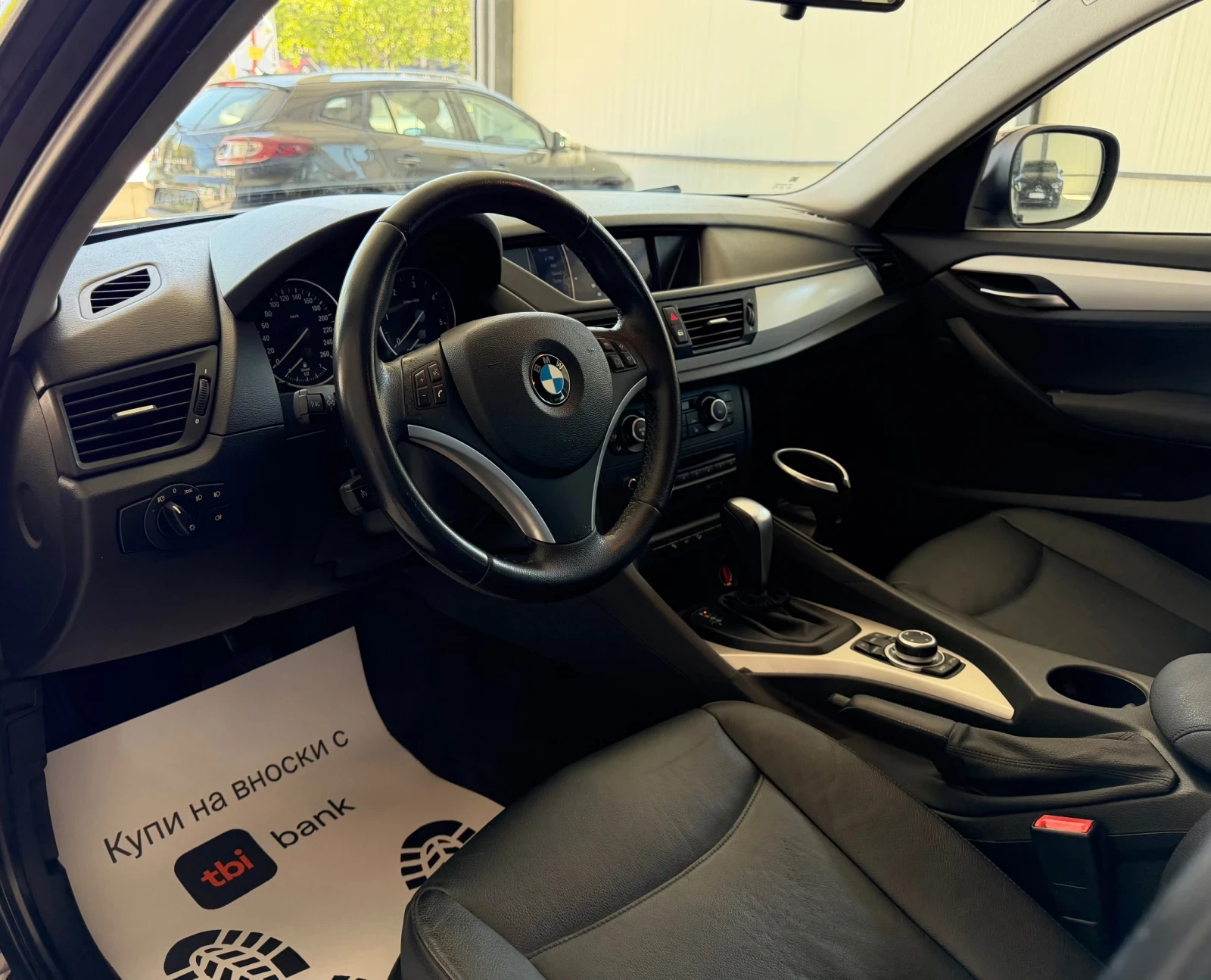 BMW X1 2.3D/Xdrive, снимка 11 - Автомобили и джипове - 54309672