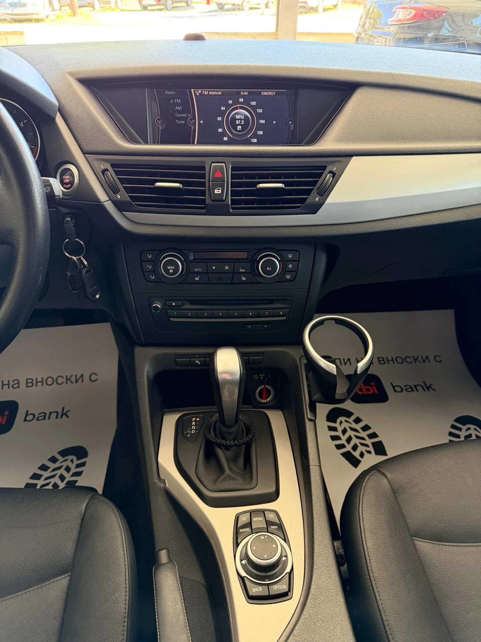 BMW X1 2.3D/Xdrive, снимка 9 - Автомобили и джипове - 54309672