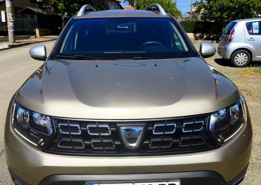 Dacia Duster, снимка 8 - Автомобили и джипове - 54439333