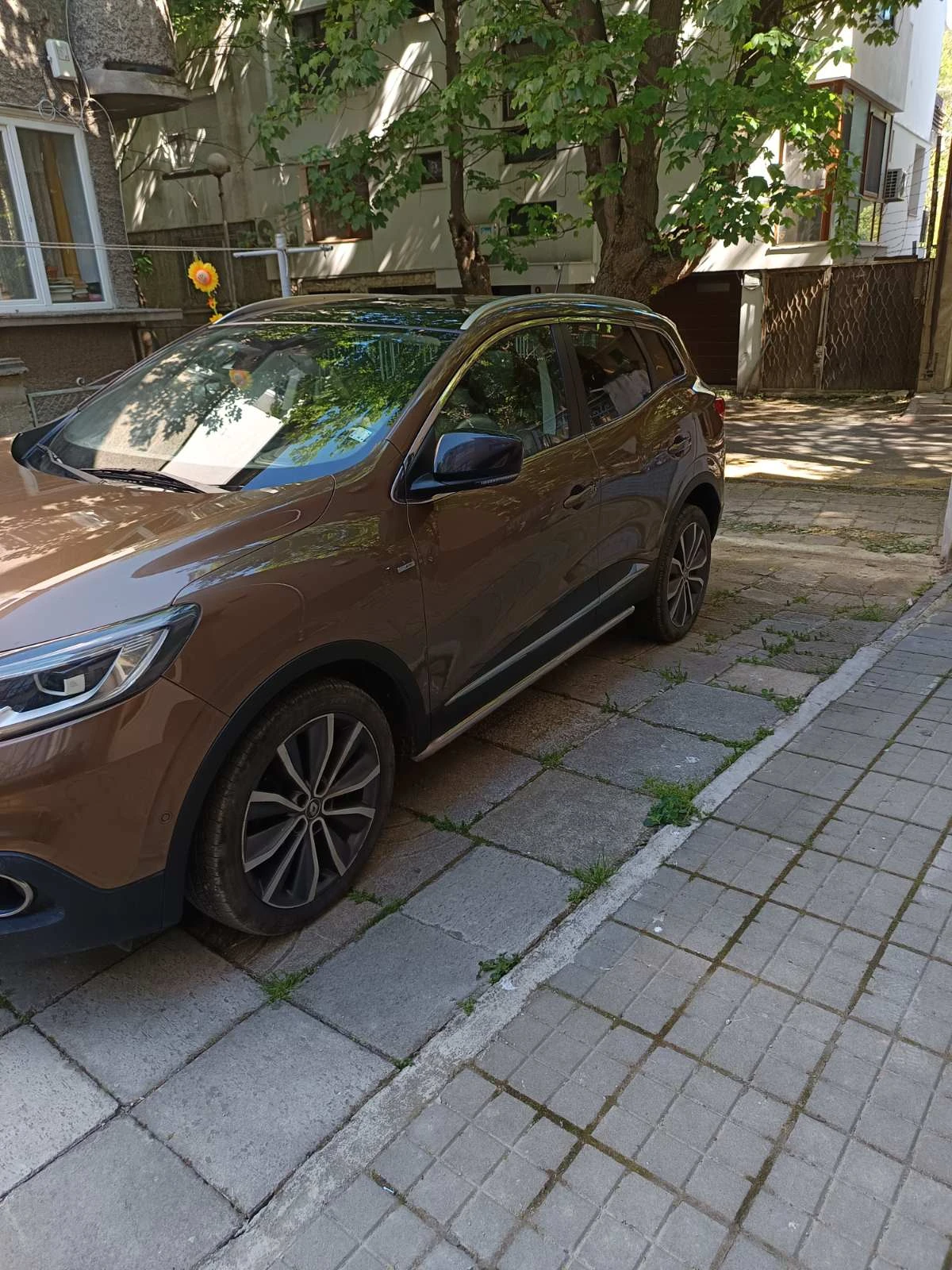 Renault Kadjar 4x4, 1, 6 DCI, 130 hp, снимка 3 - Автомобили и джипове - 54609716