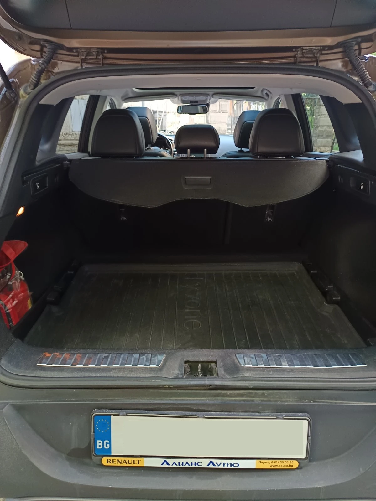 Renault Kadjar 4x4, 1, 6 DCI, 130 hp, снимка 15 - Автомобили и джипове - 54609716