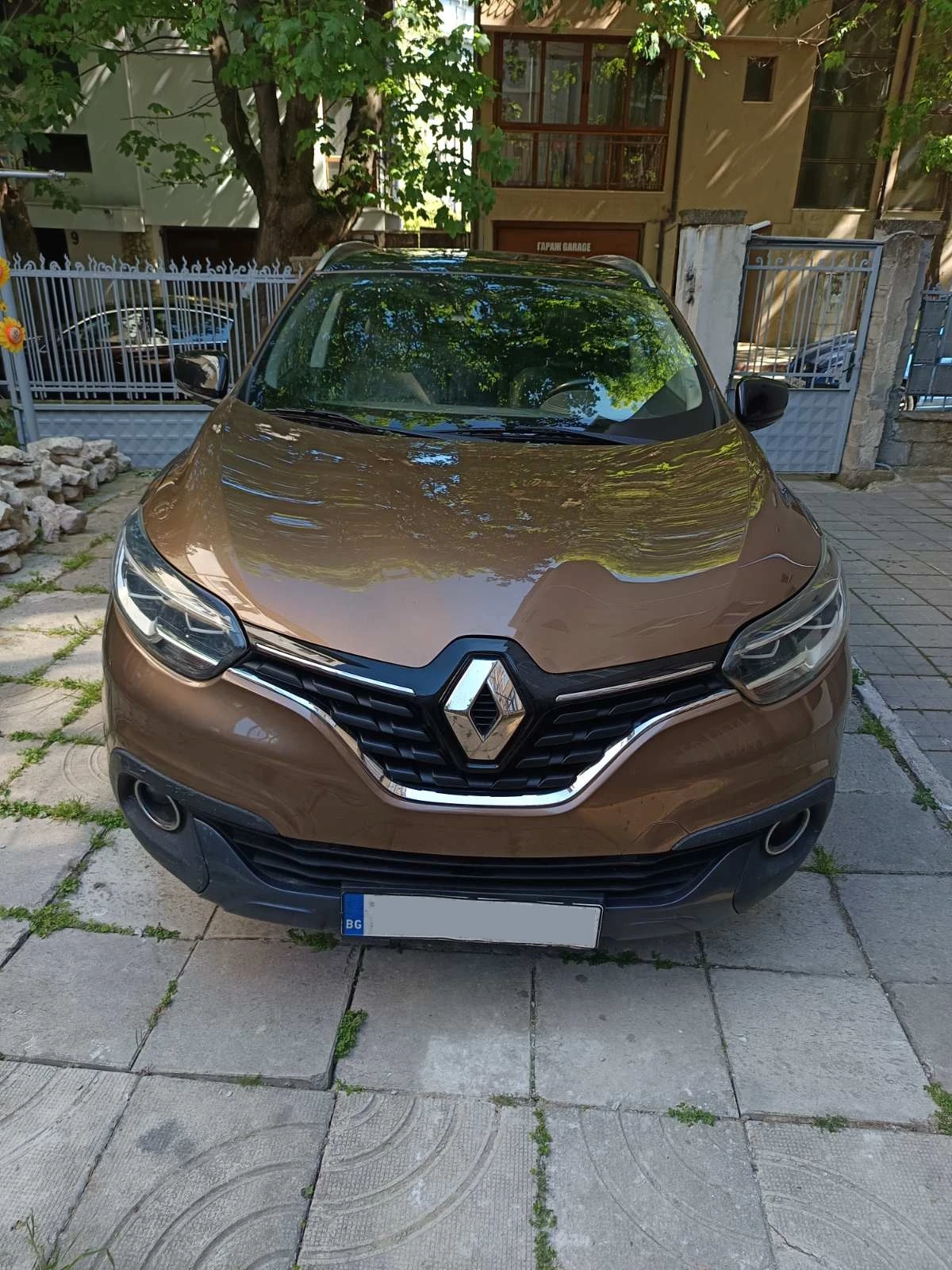 Renault Kadjar 4x4, 1, 6 DCI, 130 hp, снимка 2 - Автомобили и джипове - 54609716