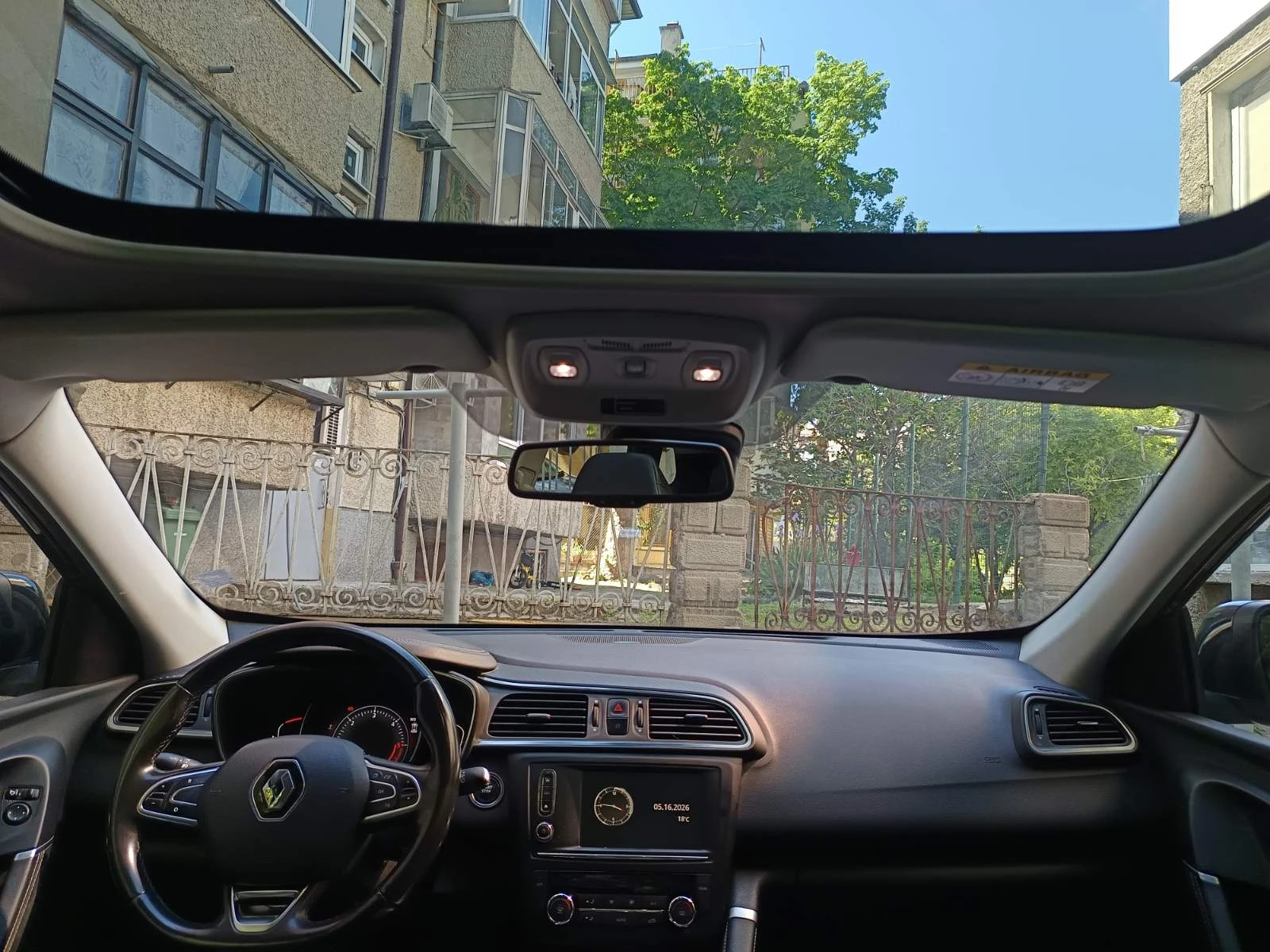 Renault Kadjar 4x4, 1, 6 DCI, 130 hp, снимка 7 - Автомобили и джипове - 54609716