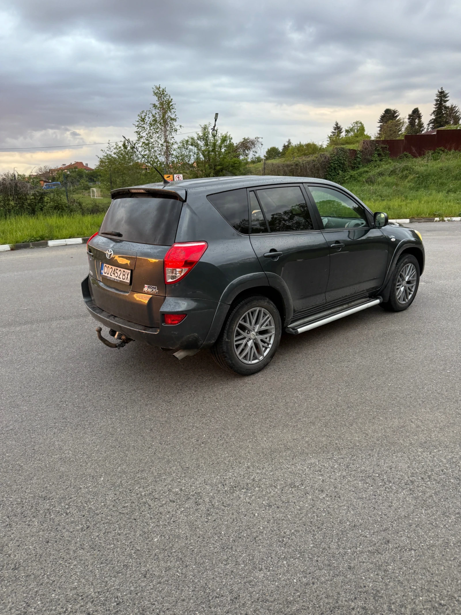Toyota Rav4, снимка 3 - Автомобили и джипове - 54646646