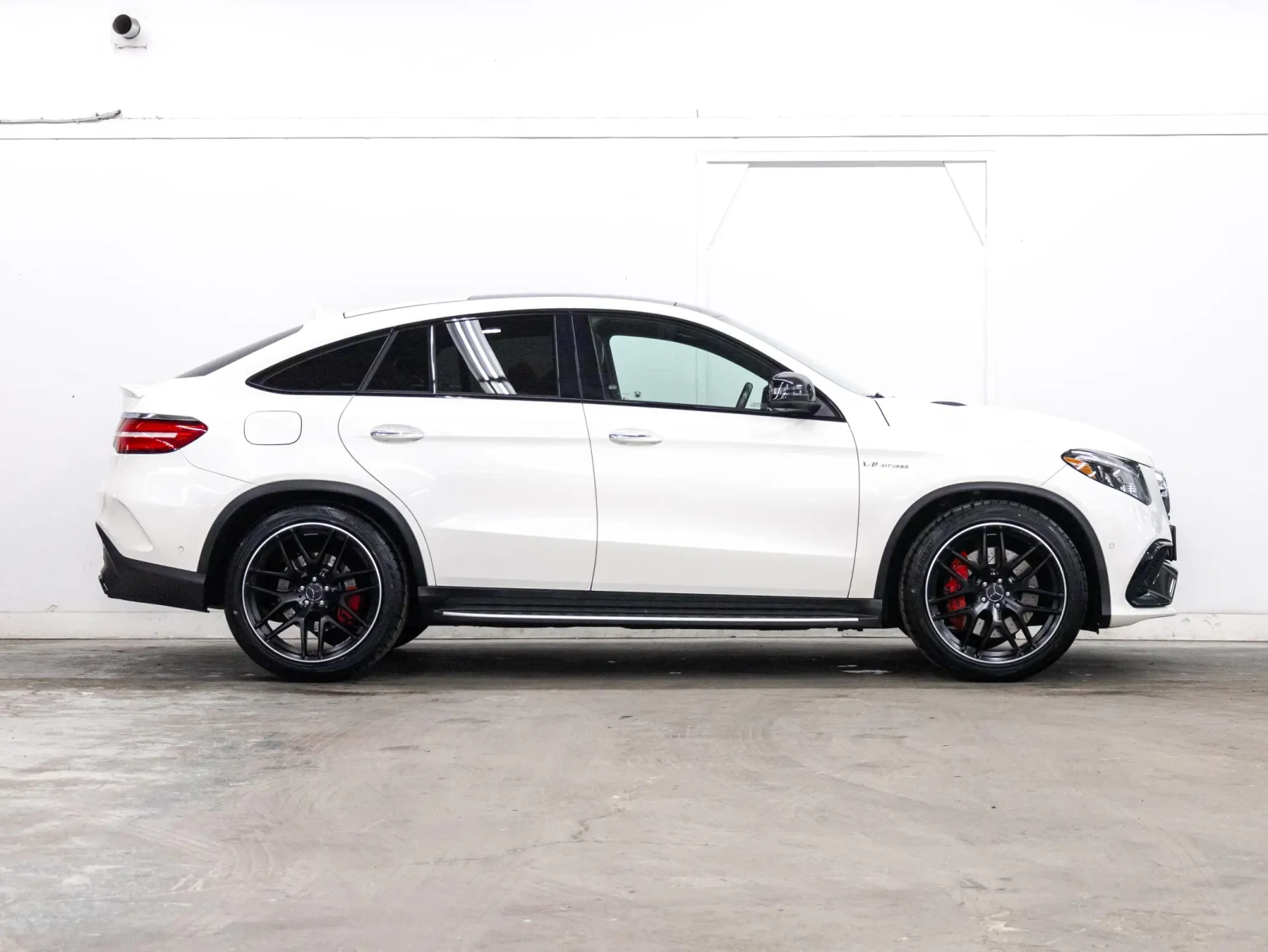 Mercedes-Benz GLE 63 S AMG Coupe, снимка 4 - Автомобили и джипове - 55403436