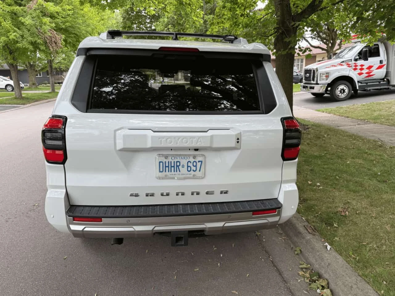 Toyota 4runner * 4WD * CARFAX * ОПЦИЯ ЗА ФИНАНСИРАНЕ, снимка 4 - Автомобили и джипове - 55647609