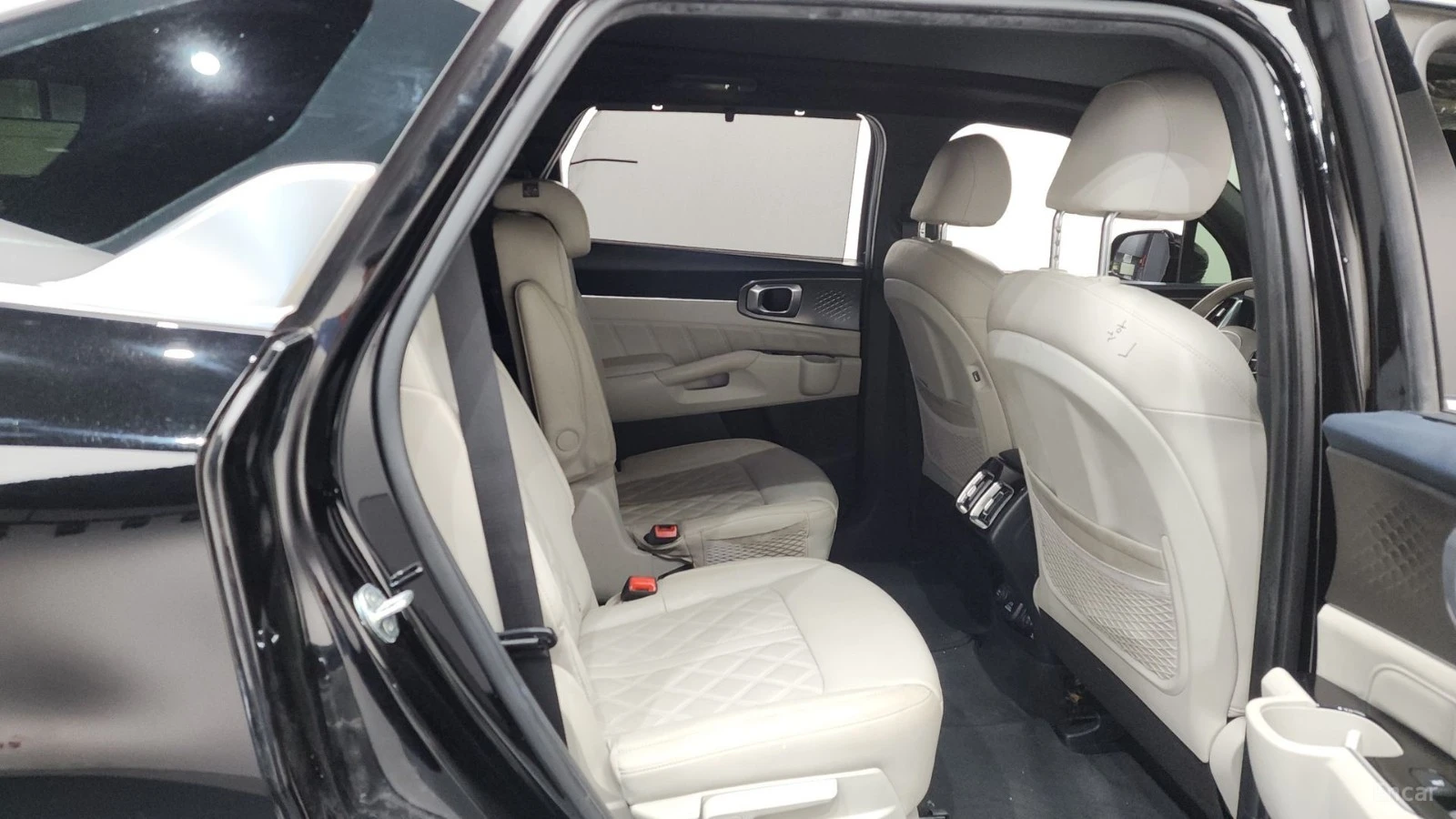 Kia Sorento HEV-1.6/NOBLESSE/DRIVE-ASSISTS/AWD, снимка 15 - Автомобили и джипове - 55669720