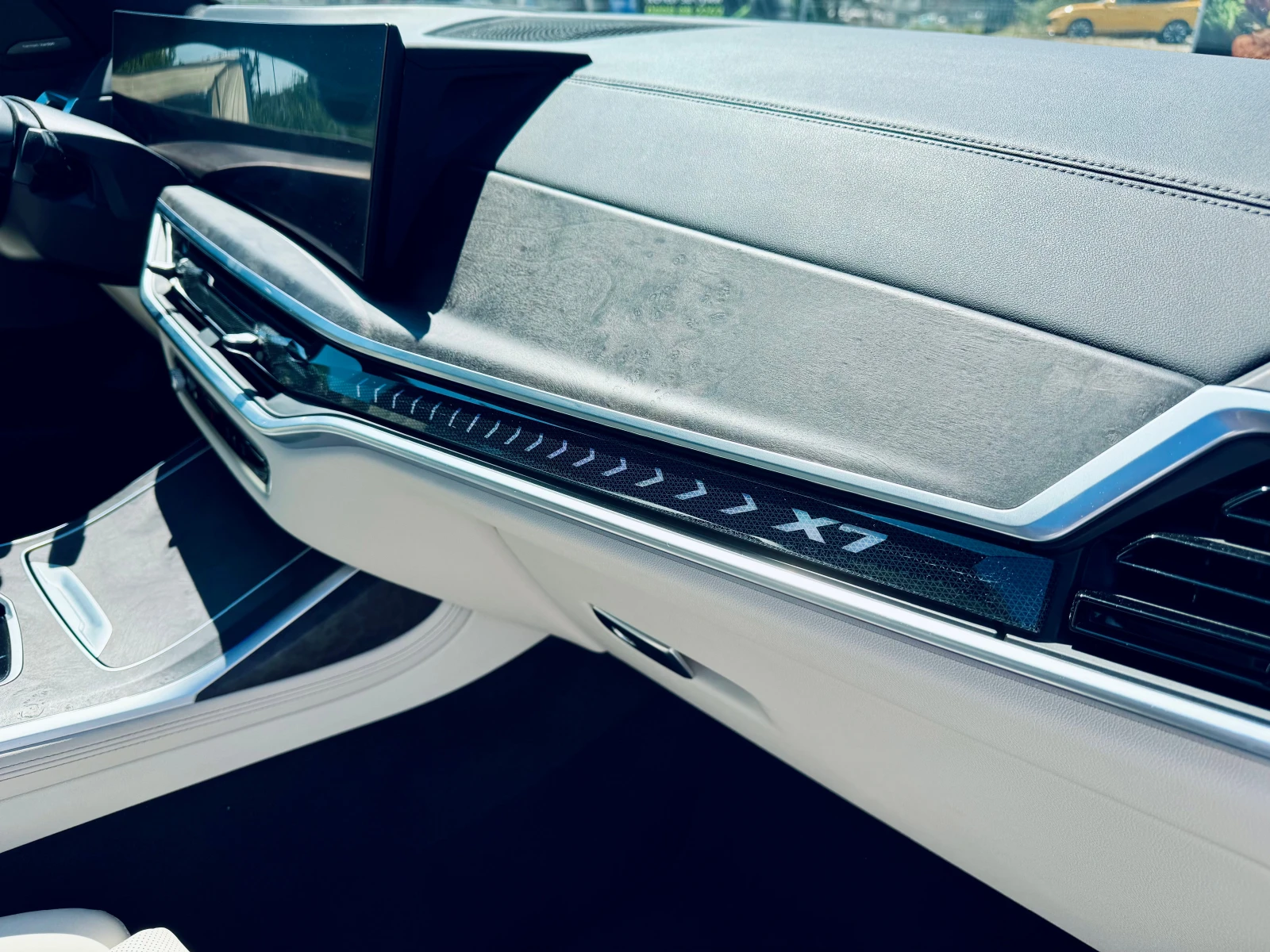 BMW X7 40i xDrive, снимка 7 - Автомобили и джипове - 56116020