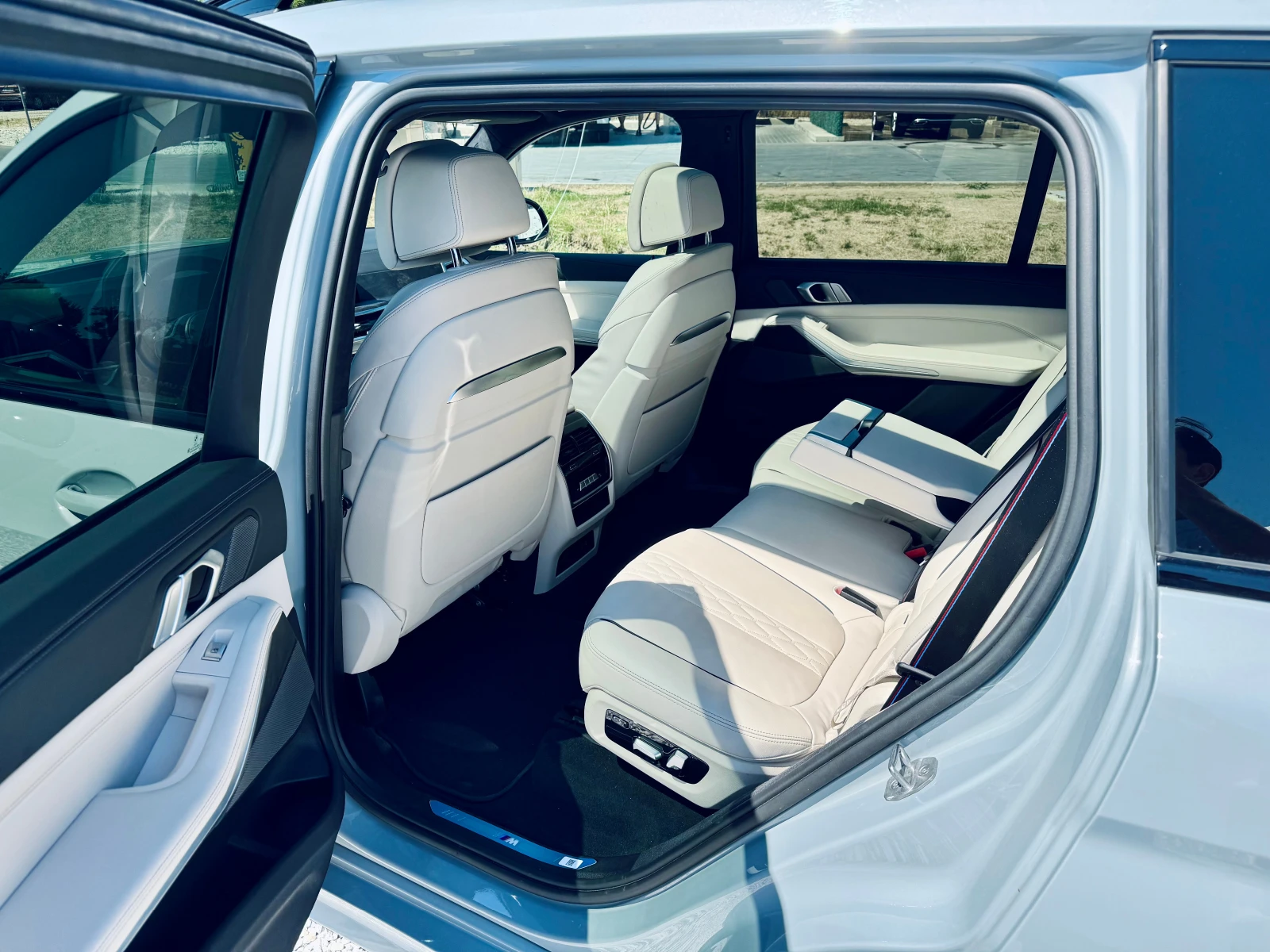 BMW X7 40i xDrive, снимка 9 - Автомобили и джипове - 56116020