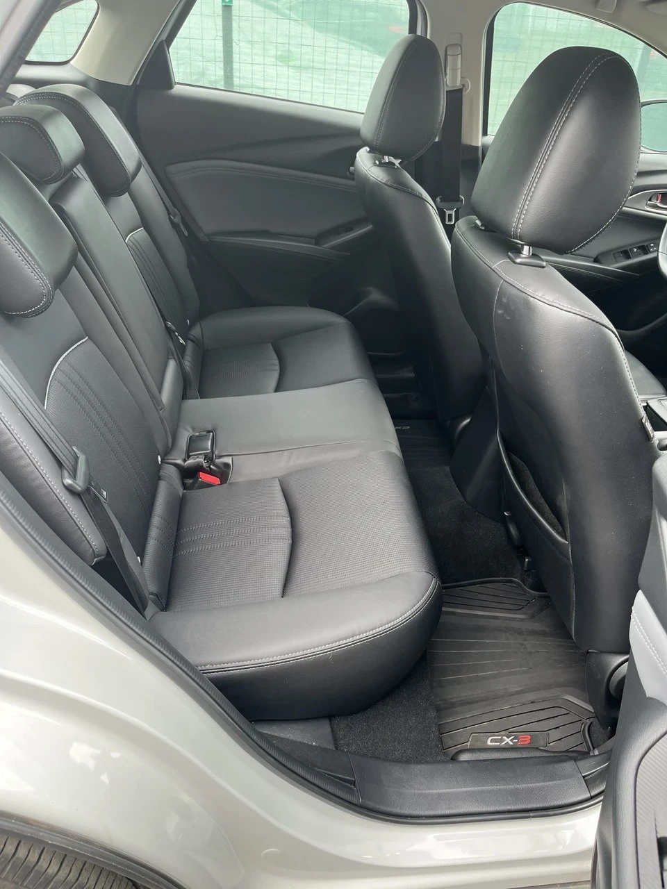 Mazda CX-3, снимка 8 - Автомобили и джипове - 56162132