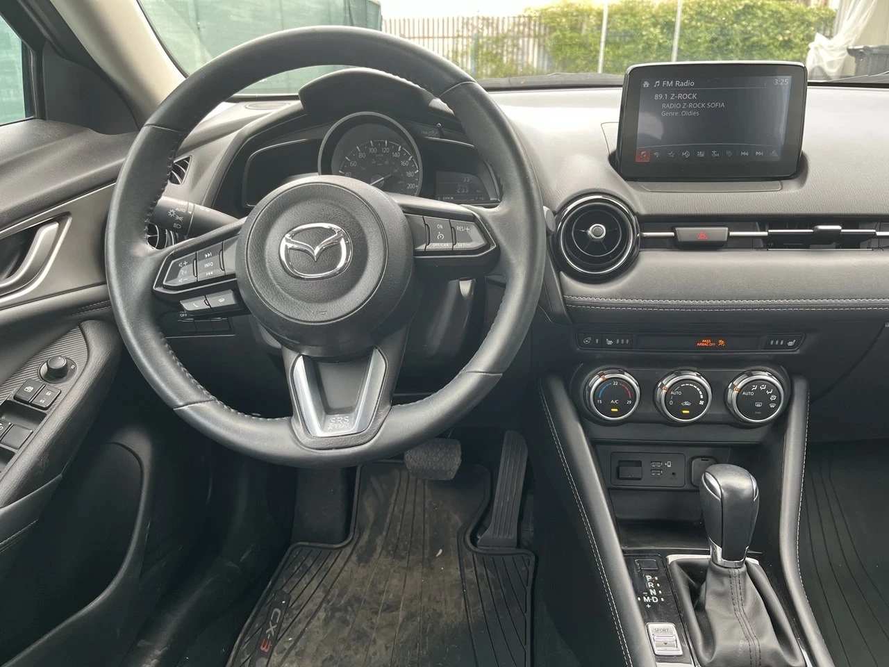 Mazda CX-3, снимка 9 - Автомобили и джипове - 56162132
