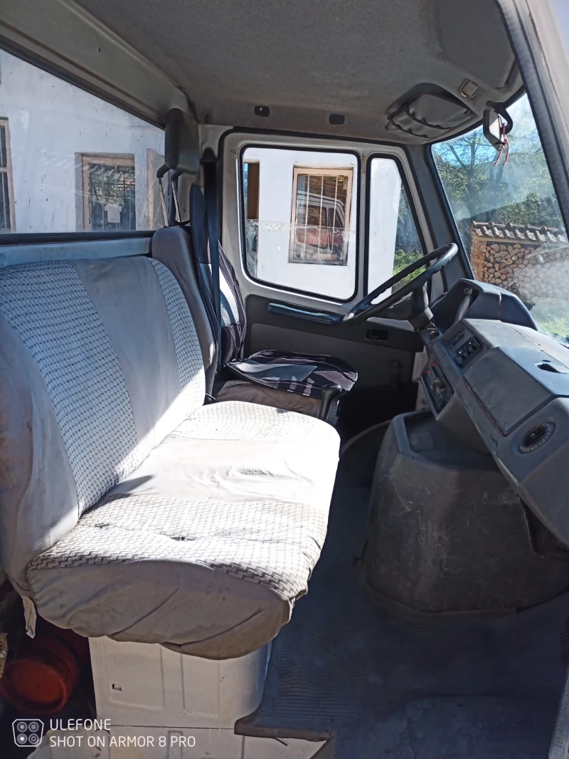 Mercedes-Benz 208 D, снимка 10 - Бусове и автобуси - 52996642