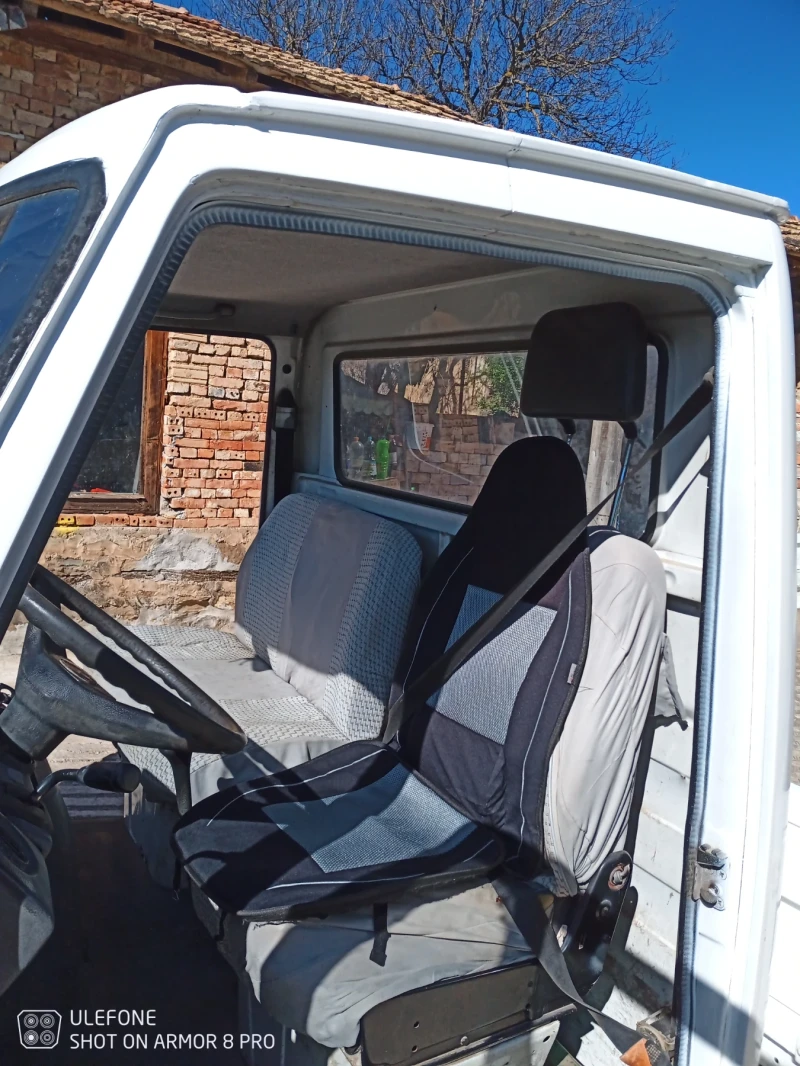 Mercedes-Benz 208 D, снимка 5 - Бусове и автобуси - 52996642