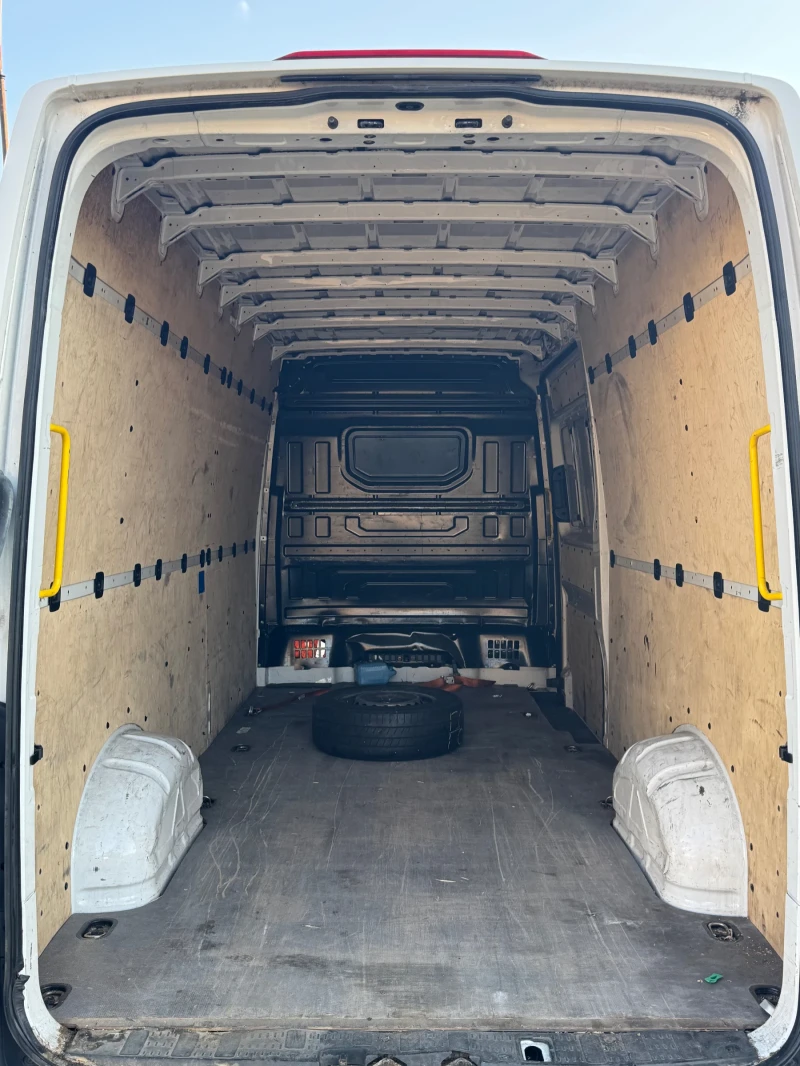 VW Crafter 2.0 TDI 140hp, снимка 5 - Бусове и автобуси - 52860513