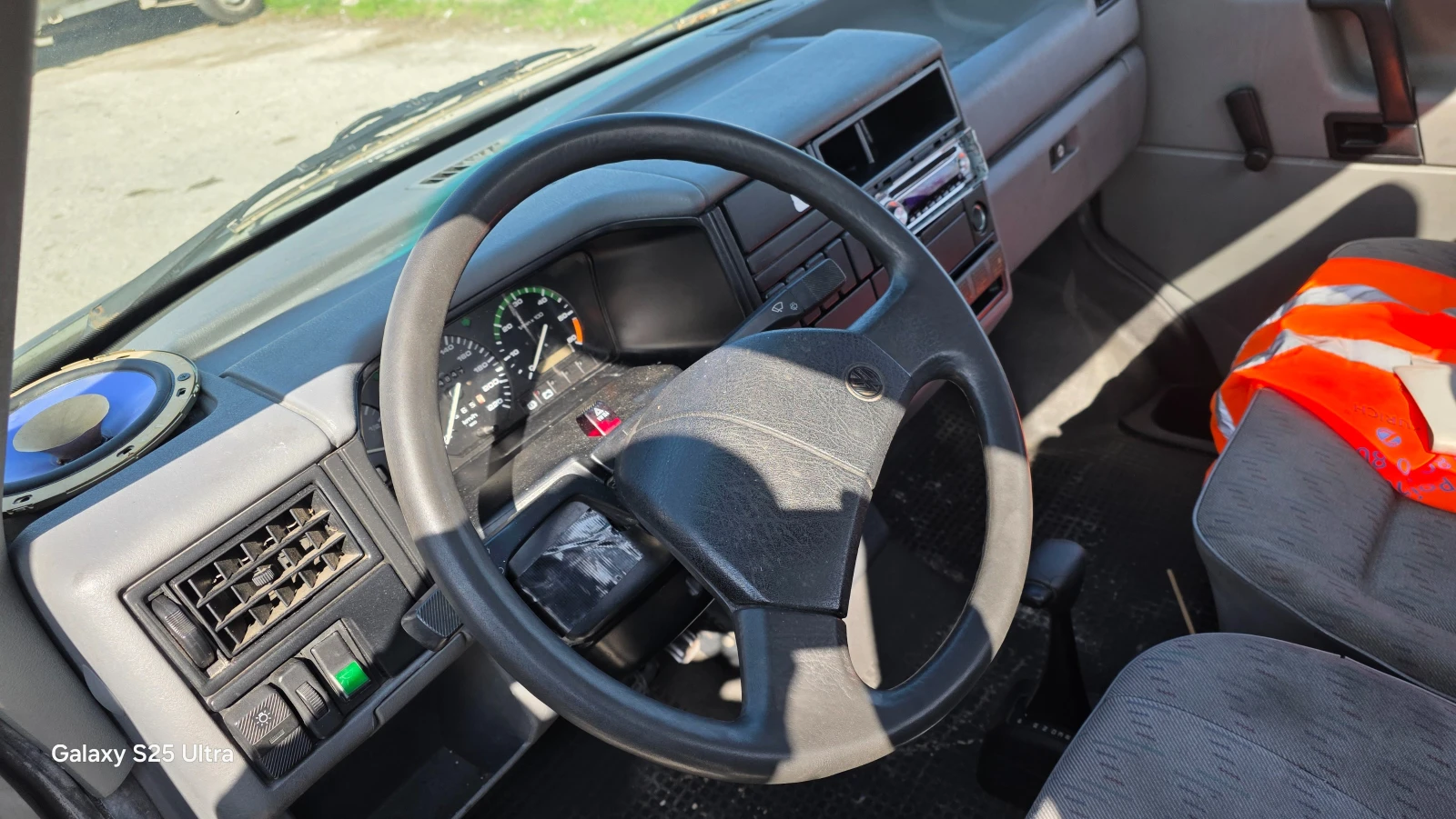 VW T4 2.5i avtomat - изображение 4