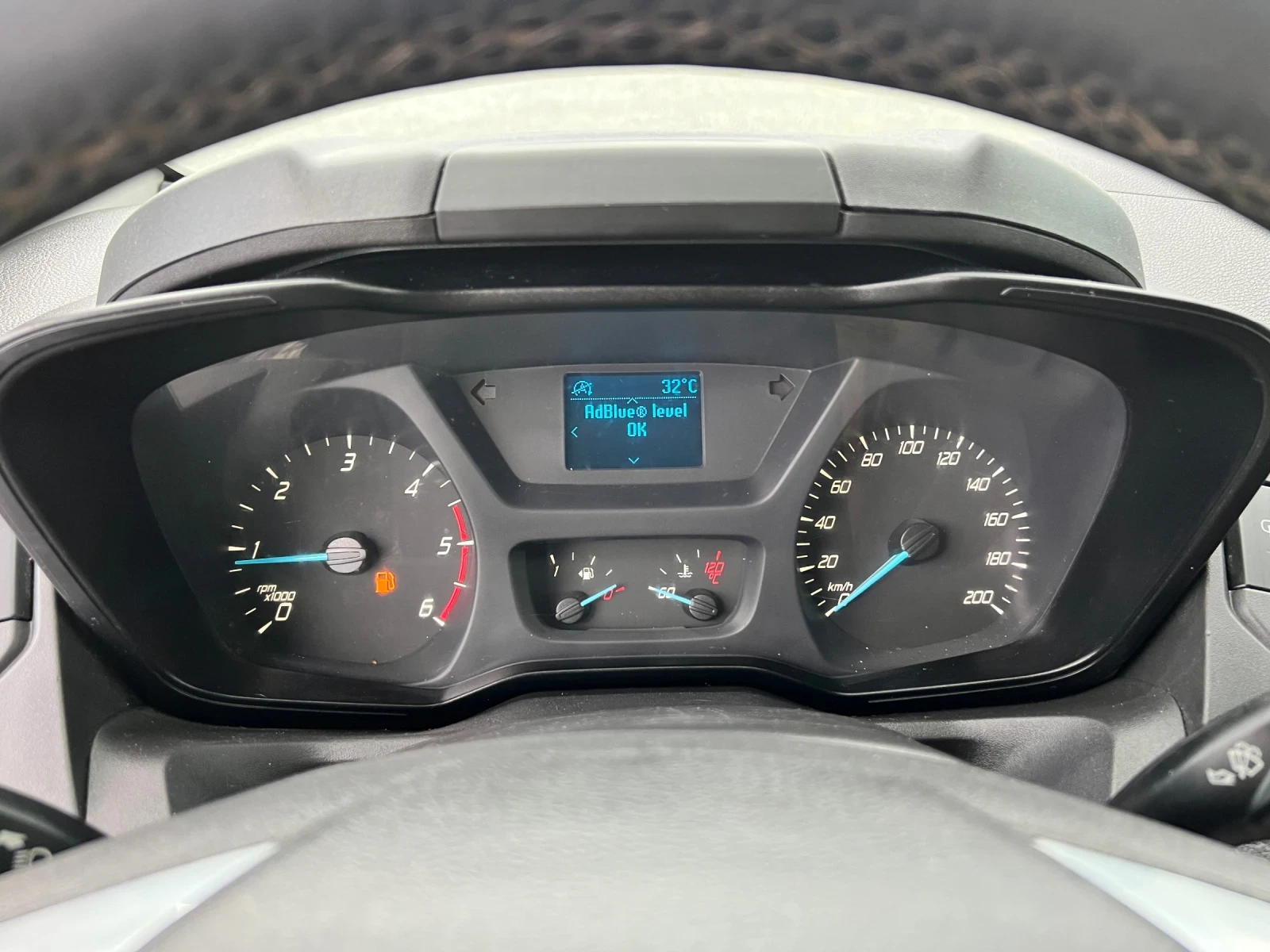 Ford Transit Custom 6 местен/товаропътник, снимка 10 - Бусове и автобуси - 55219457
