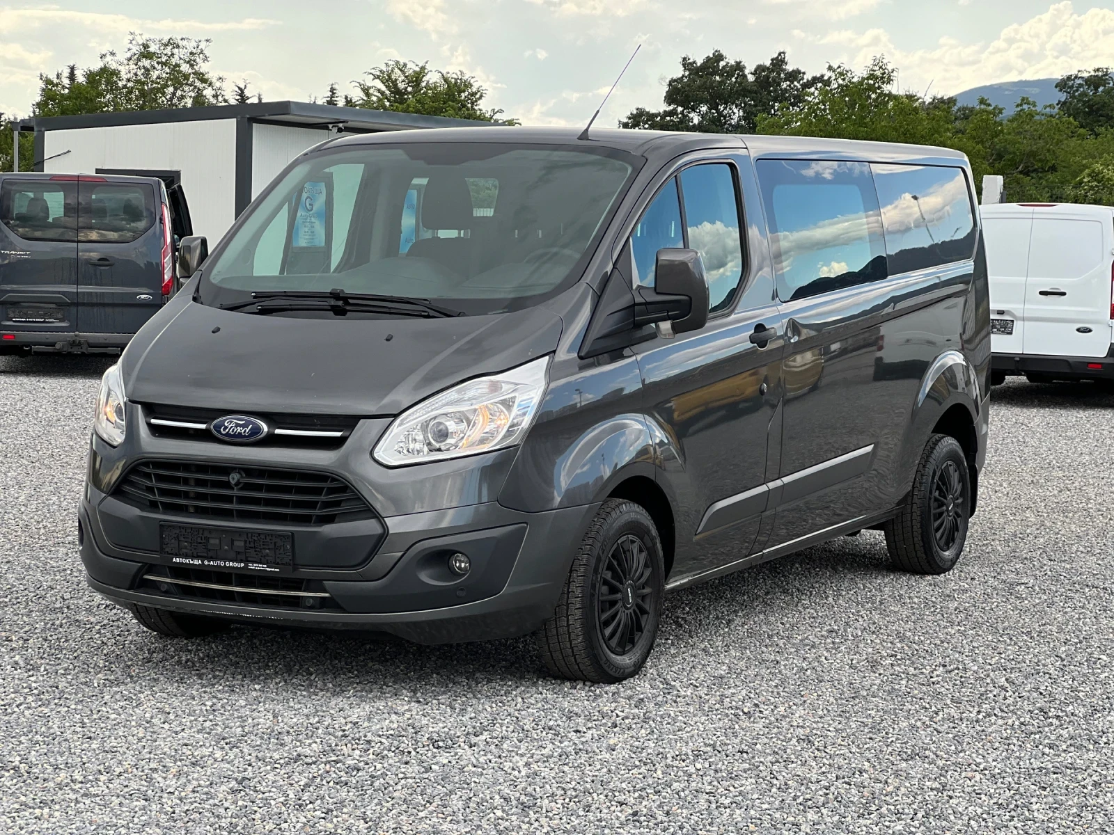 Ford Transit Custom 6 местен/товаропътник, снимка 3 - Бусове и автобуси - 55219457