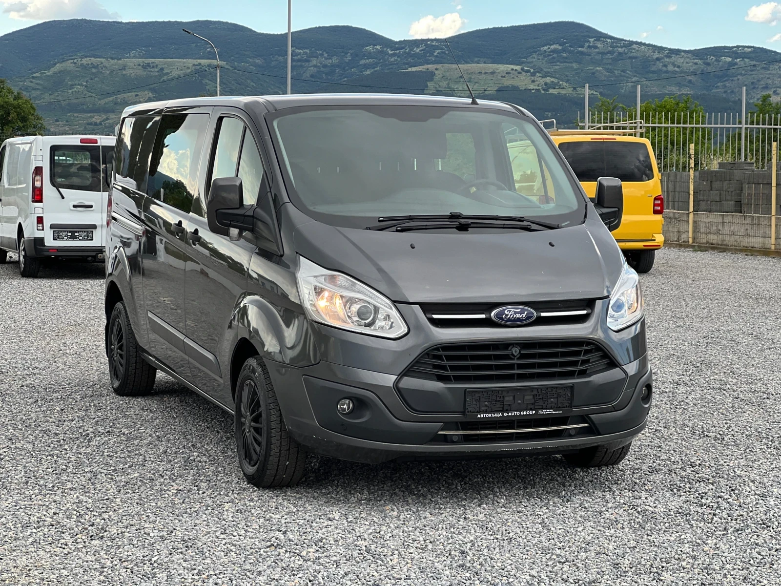 Ford Transit Custom 6 местен/товаропътник