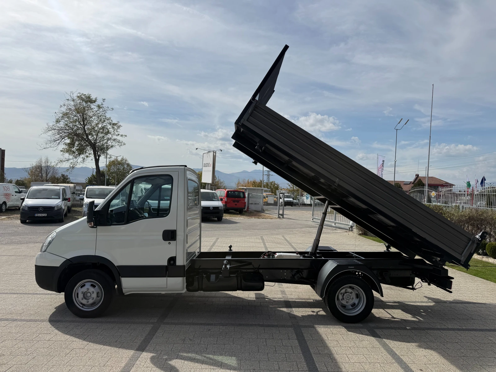 Iveco Daily 40C17 3.0HPI �� 3.5�. 3.80�. ����������� Euro 5EEV | Mobile.bg � ����������� 4