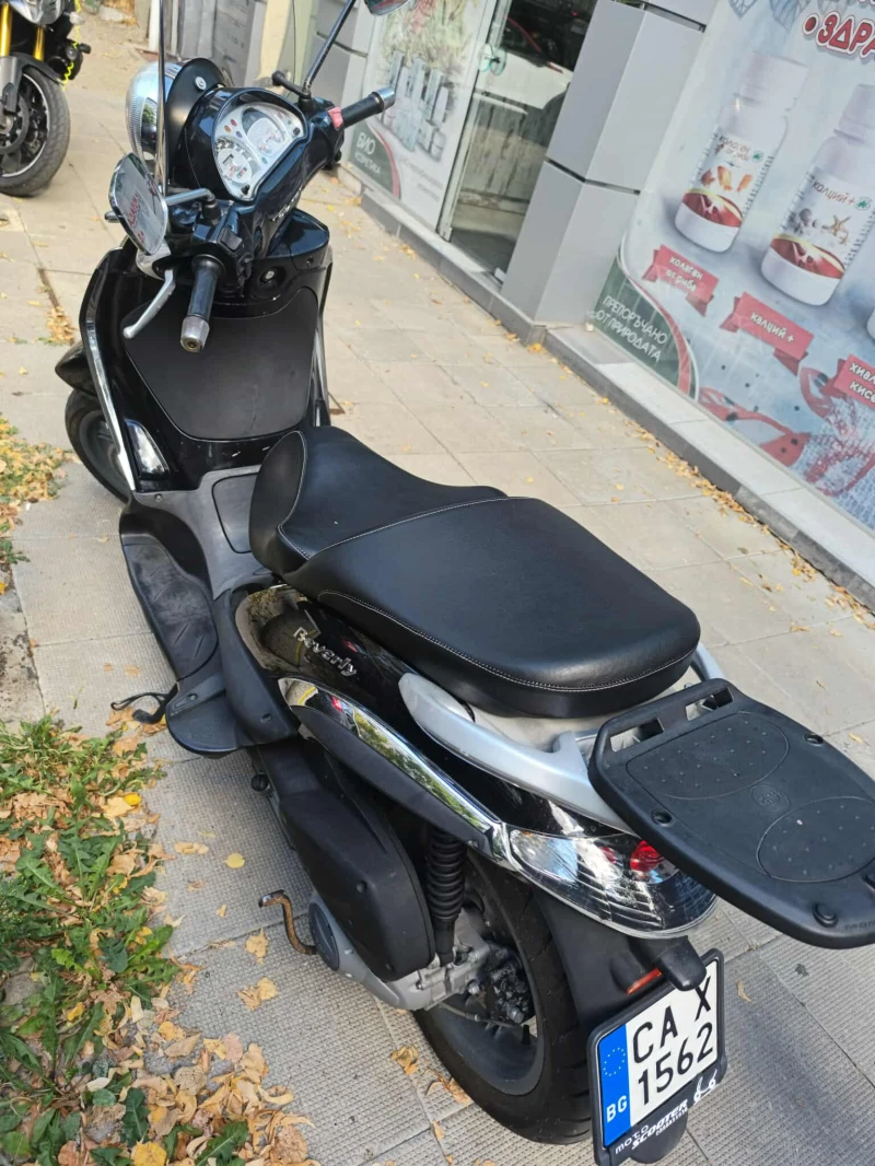 Piaggio Beverly 300ie, снимка 4 - Мотоциклети и мототехника - 52806394