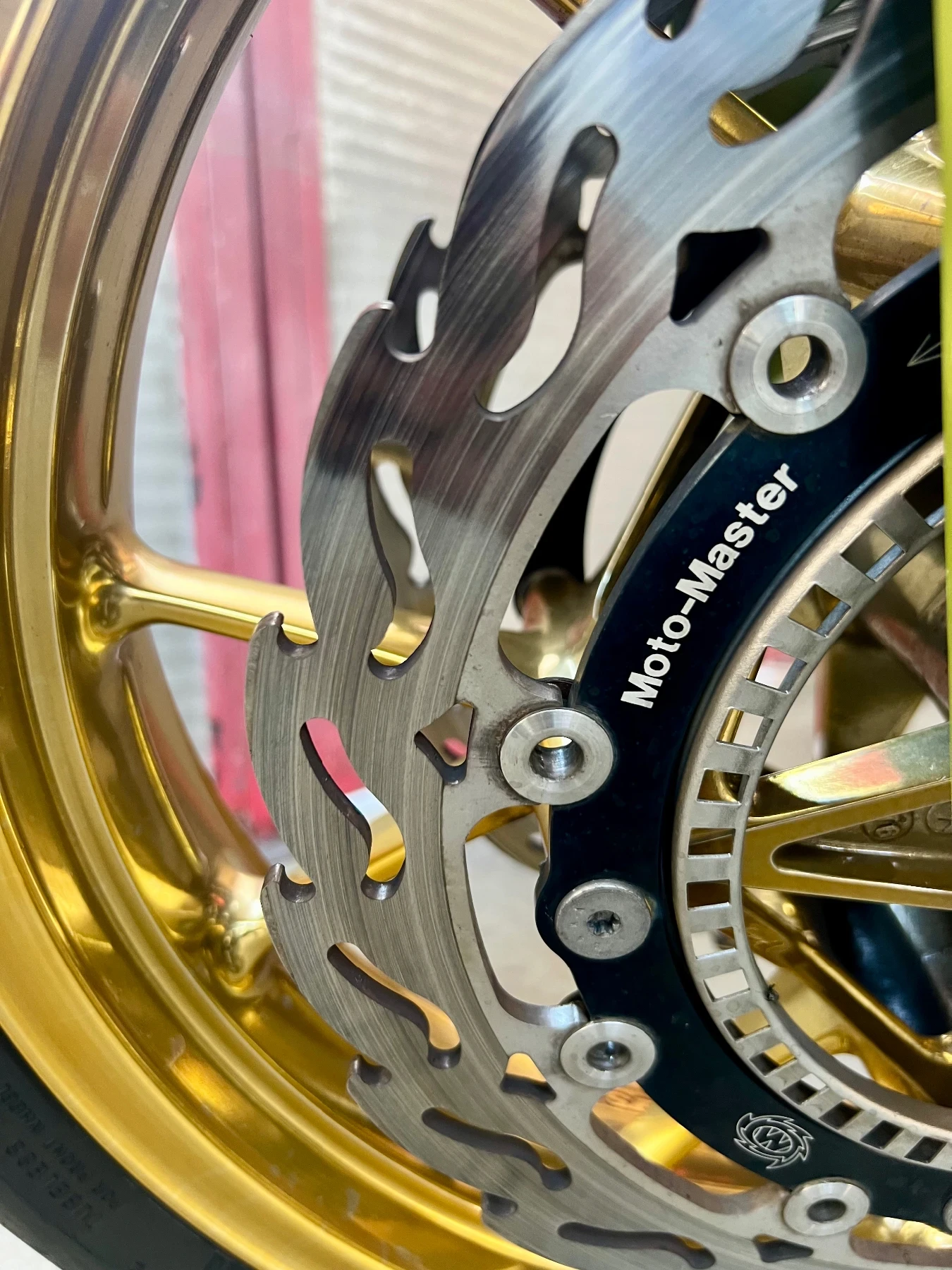 BMW S 1000RR - изображение 5