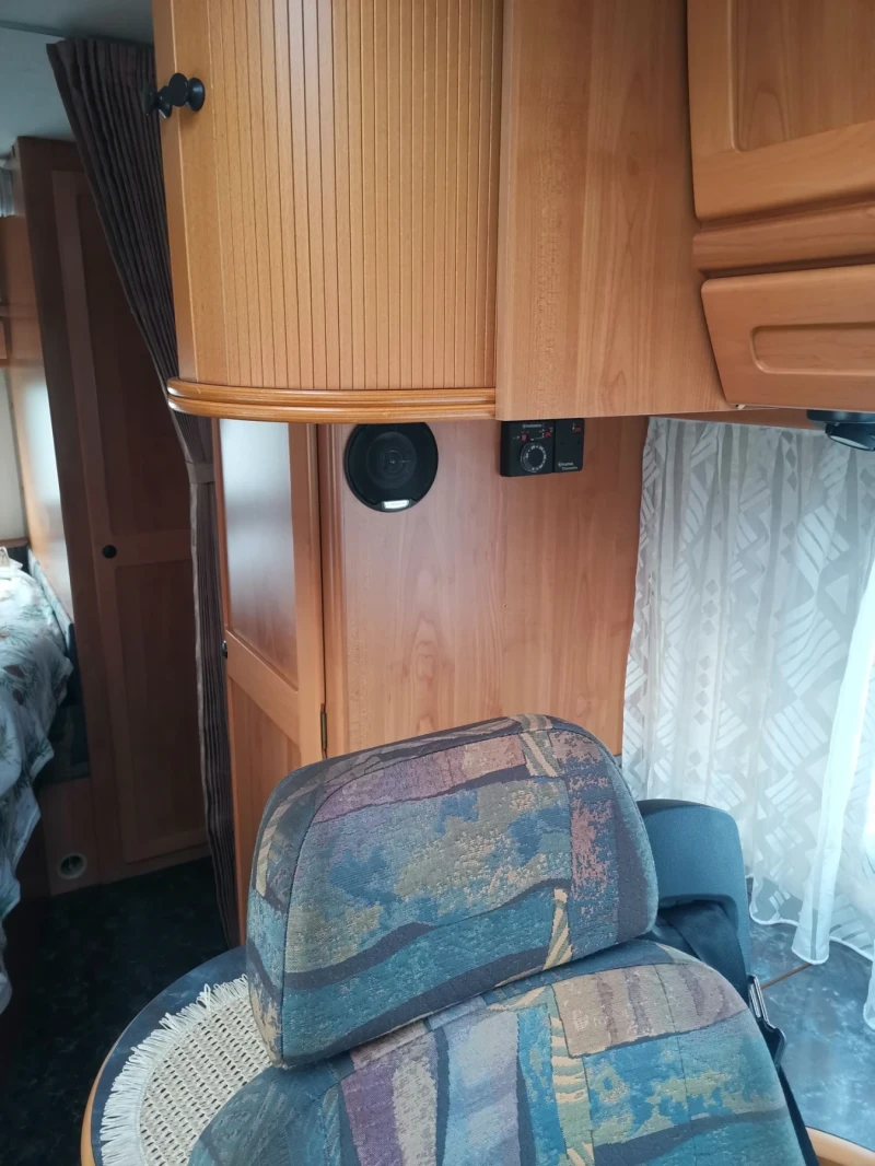 Кемпер HYMER / ERIBA Tramp 654, снимка 6 - Каравани и кемпери - 52834250