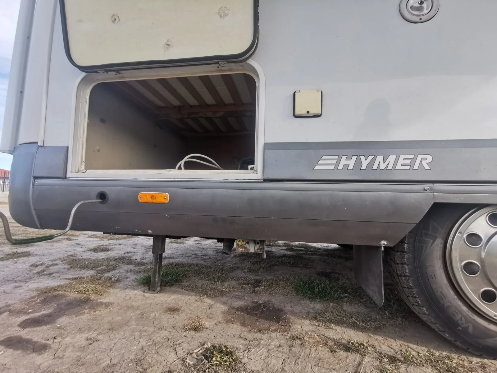 Кемпер HYMER / ERIBA Tramp 654 - изображение 9