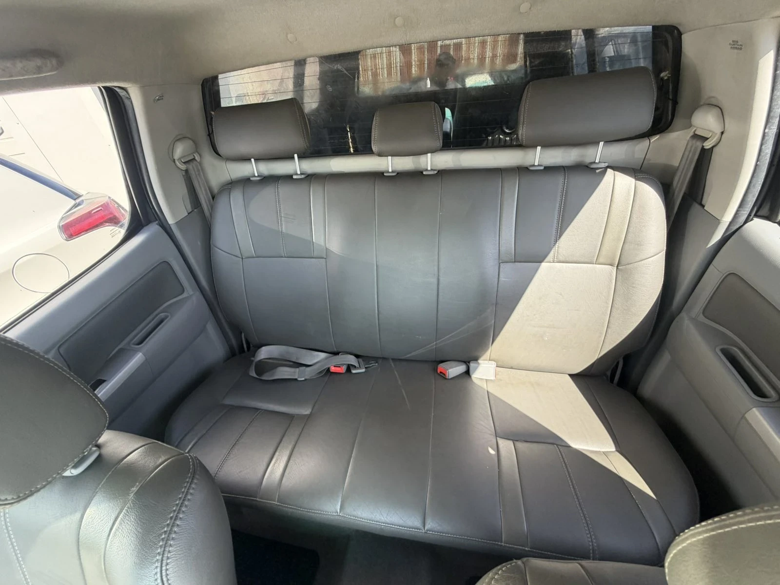 ����� ����� �� Toyota Hilux 2010� | Mobile.bg � ����������� 4