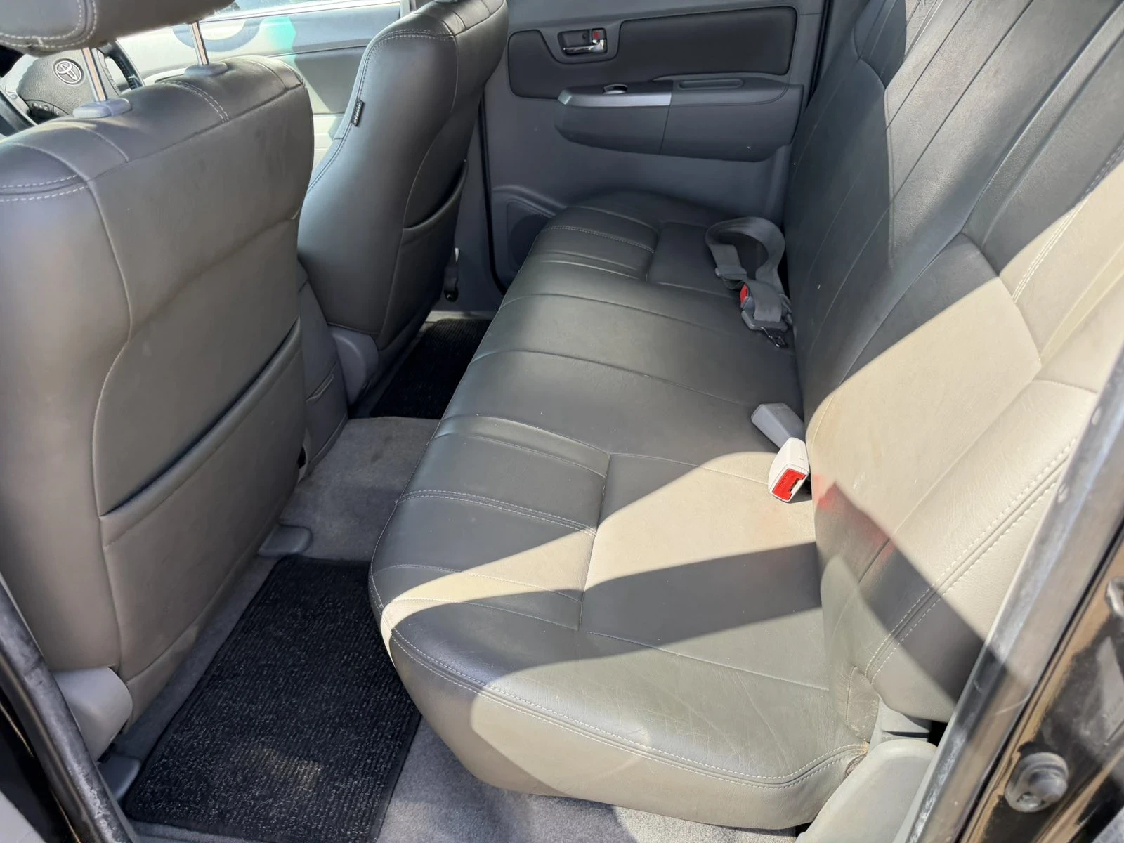 ����� ����� �� Toyota Hilux 2010� | Mobile.bg � ����������� 2